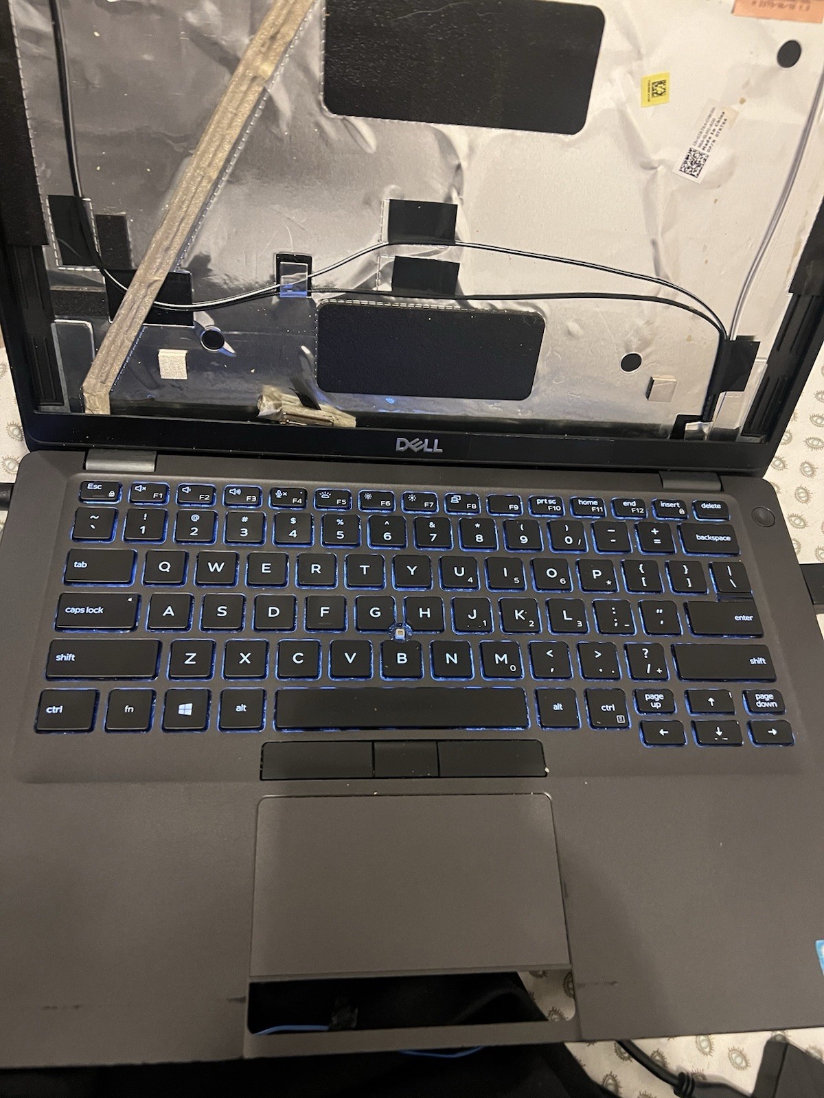 Dell Latitude 5400 14” Intel Core i5 8th Gen 1.60 GHz Intel UHD Read