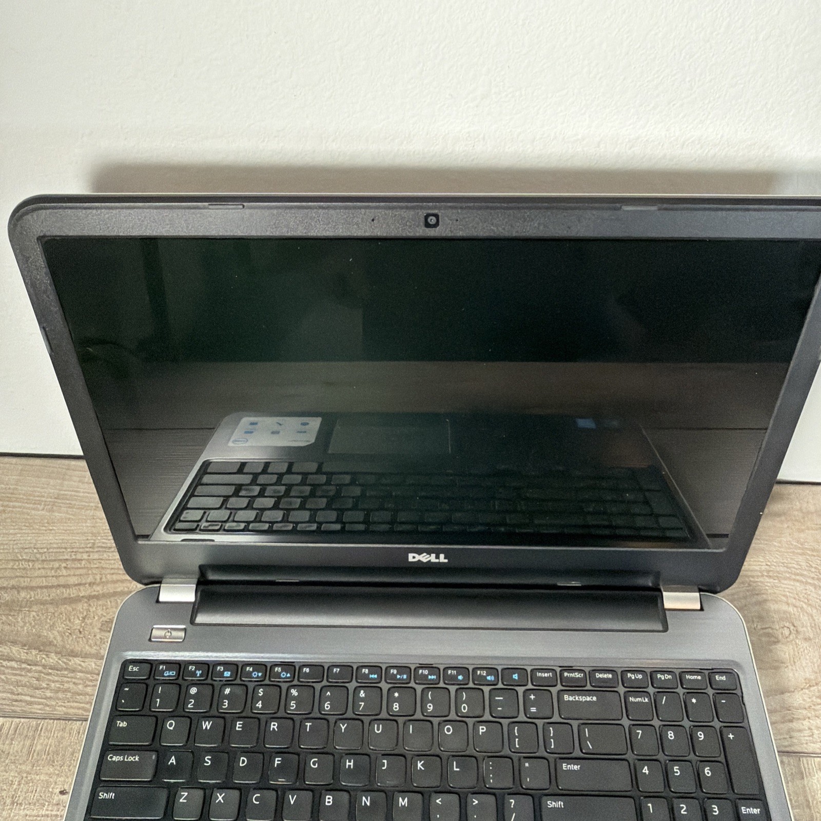 Dell Inspiron 15R 5537 i5-4200U 1.60Ghz 6GB RAM 500 GB SSD NEEDS OS INSTALLED