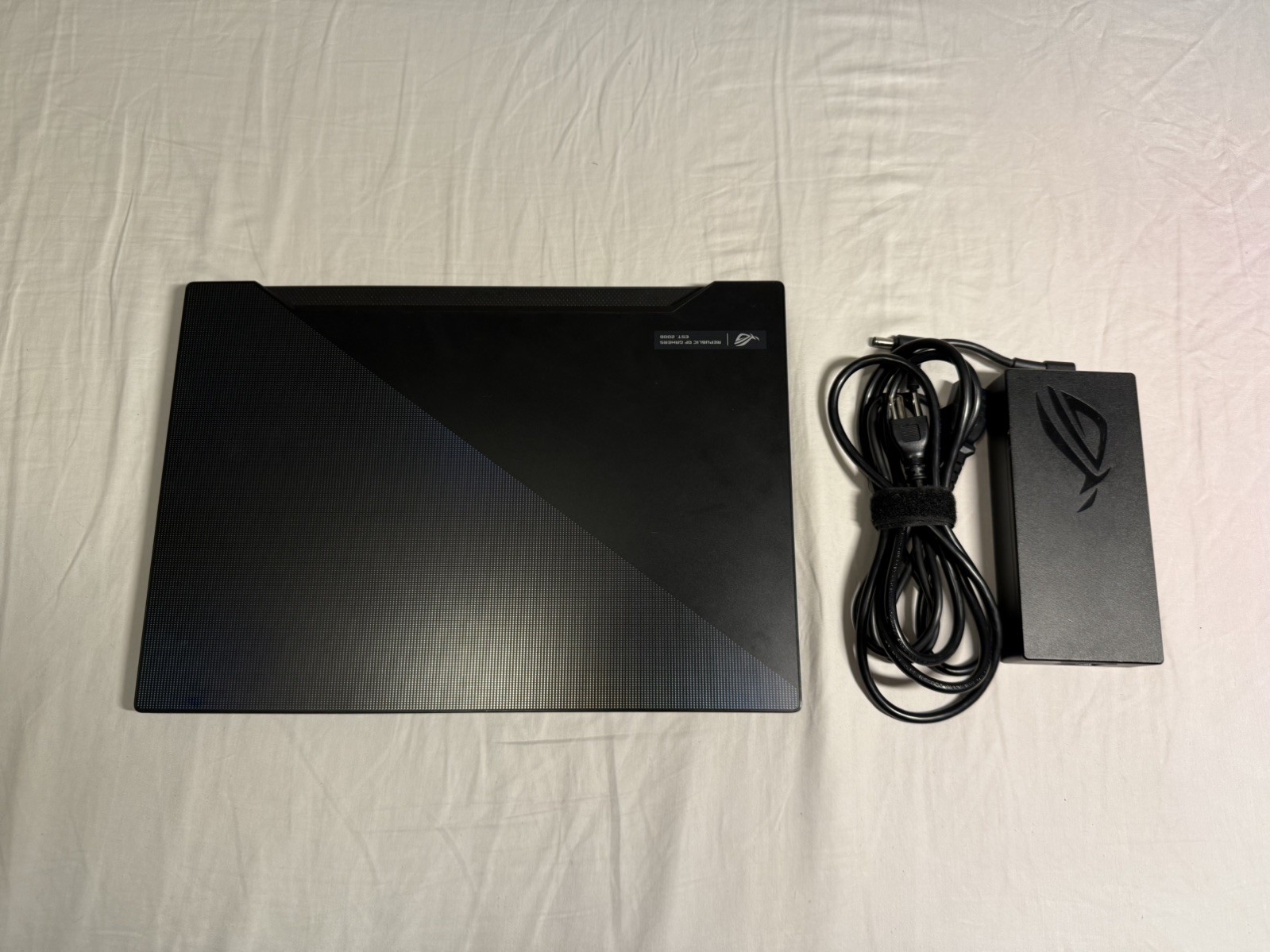 ASUS – ROG Zephyrus M15 15.6″ 4k Ultra HD Gaming Laptop GU502LV-BI7N8 – RTX 1TB