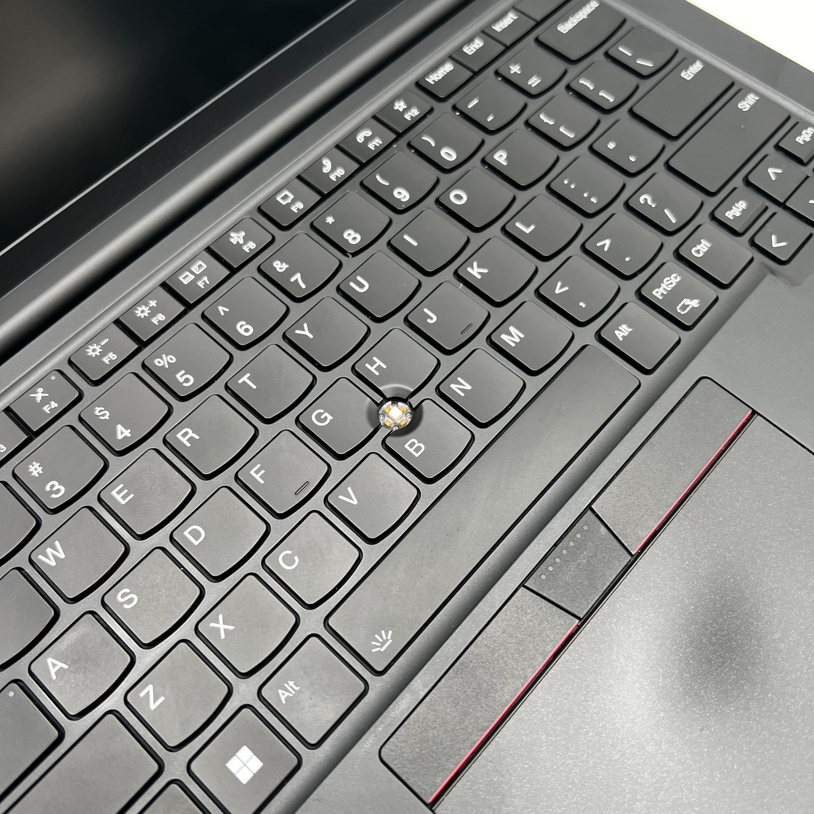 Lenovo ThinkPad E15 Gen 5 14″ I7-1335U 16GB RAM 512GB SSD No OS | TESTED USED