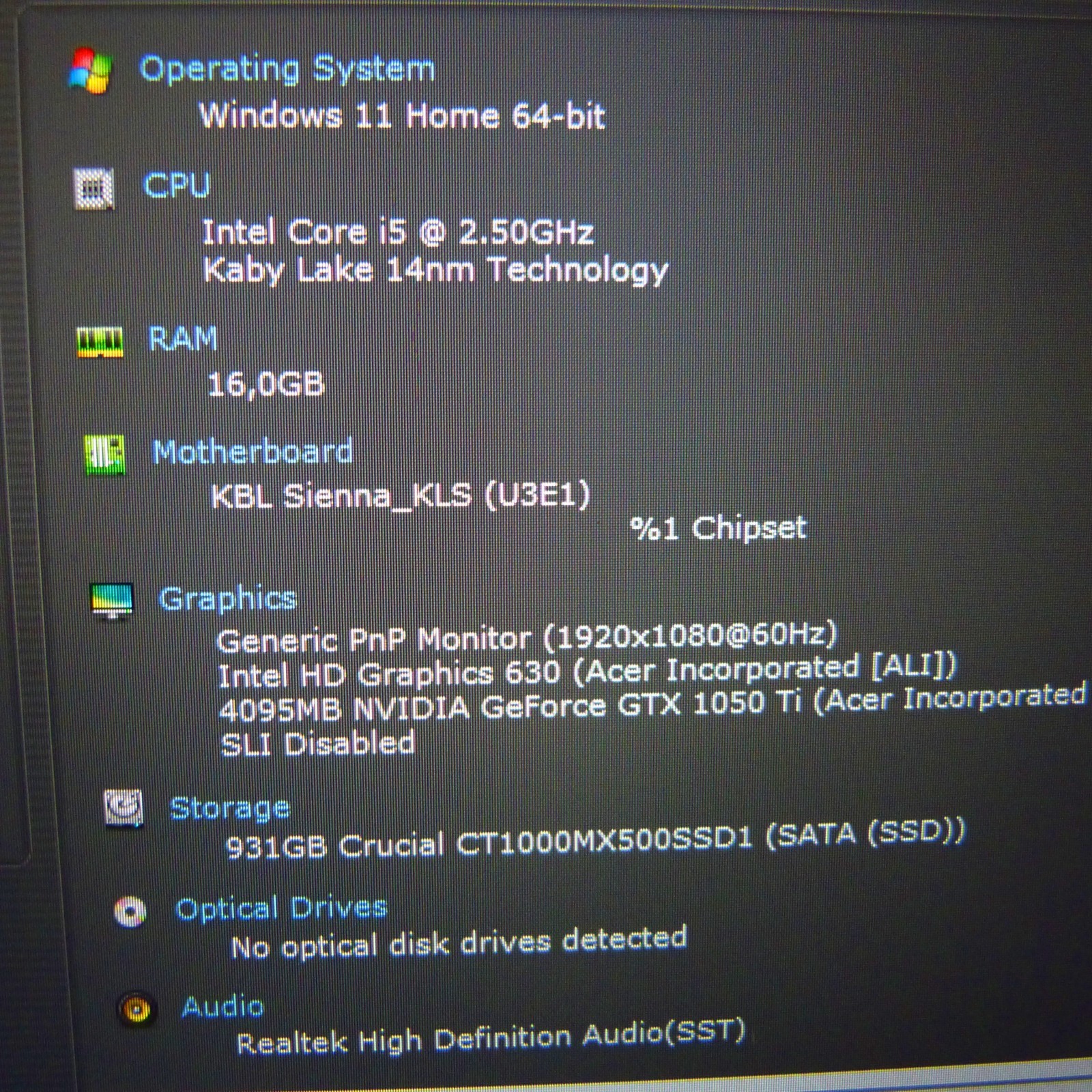 Acer PREDATOR Helios 300 17″ GAMING 4GB GTX l 1TB SSD Windows 11 l 32GB RAM