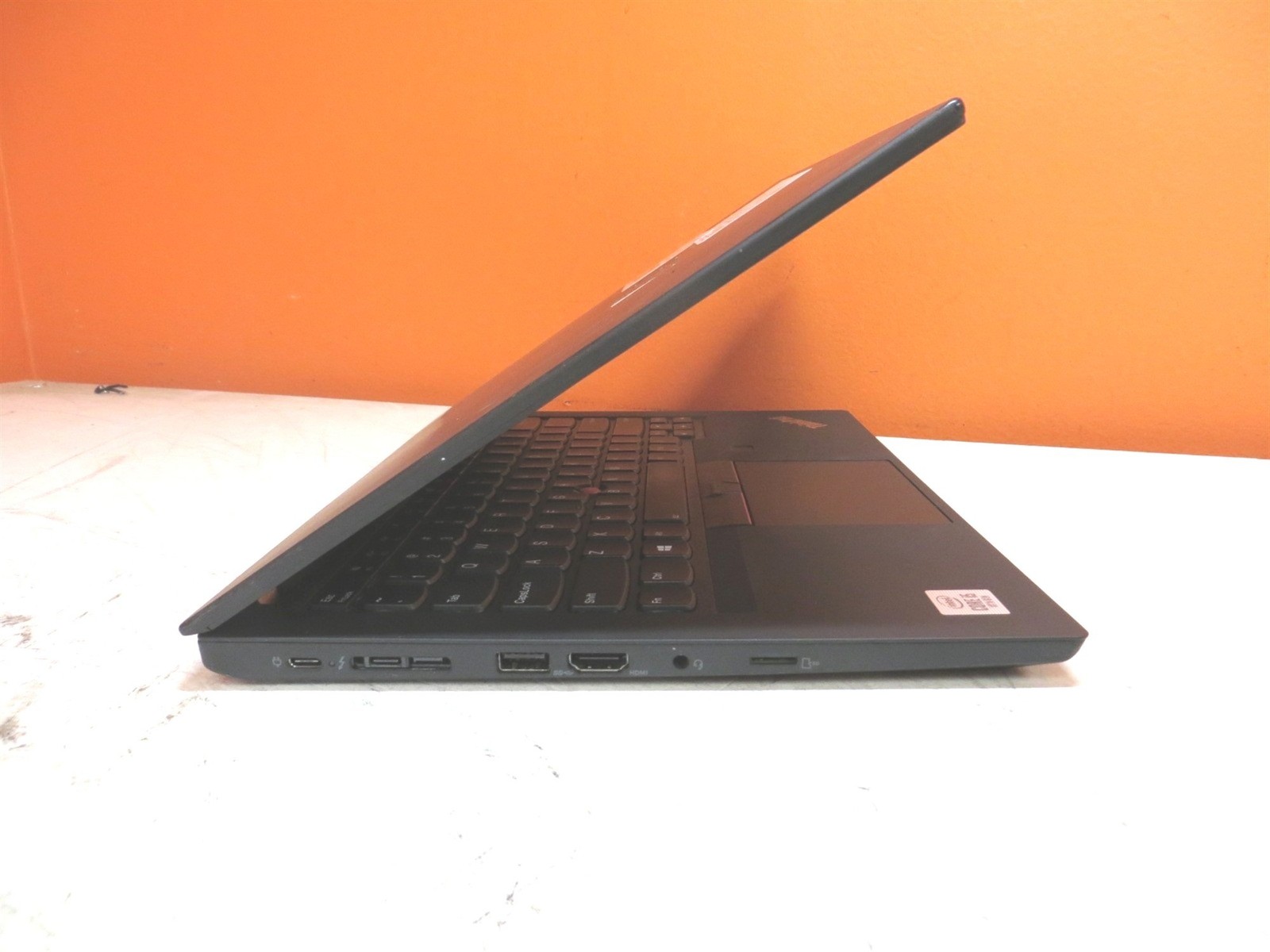 Lenovo ThinkPad T490 14″ Laptop Intel i5-10210U 1.6GHz 8GB 512GB w/OS No PSU