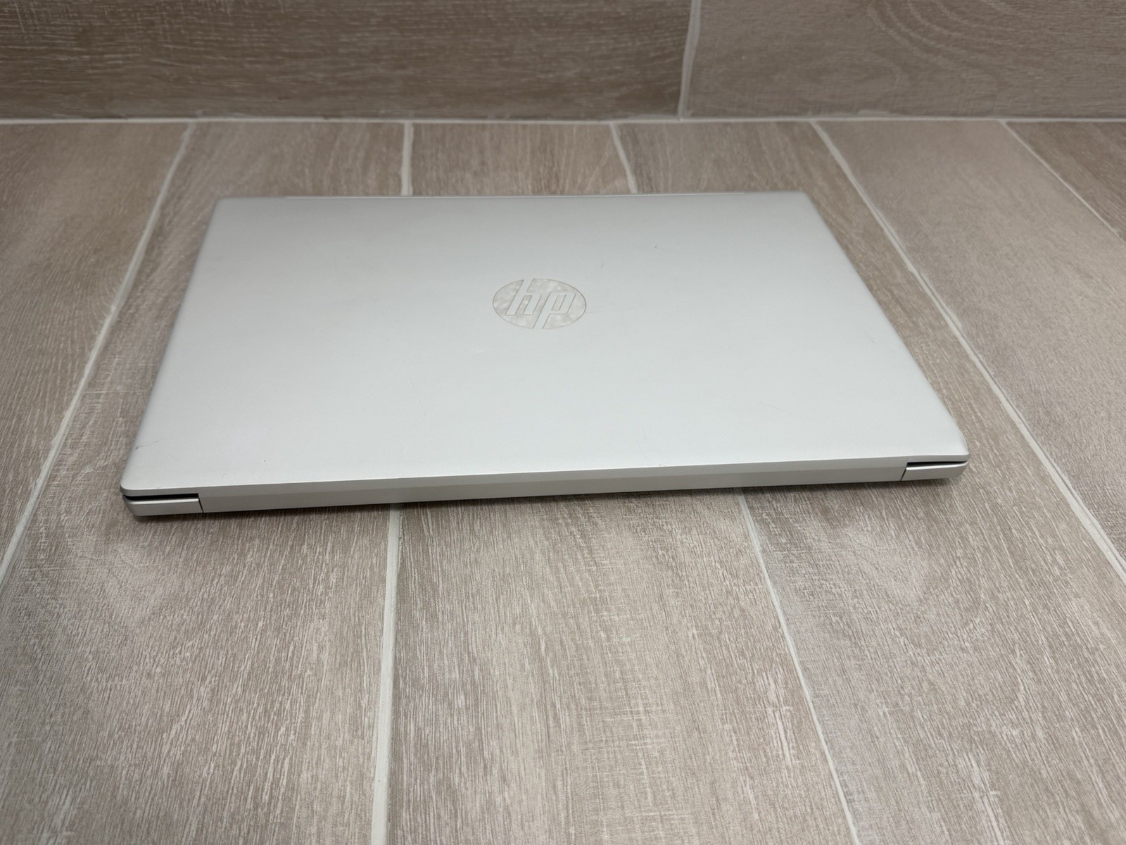HP OmniBook 5 16-AF1017WM 16″ Touch Laptop Core Ultra 7 255U 16GB RAM 512GB SSD