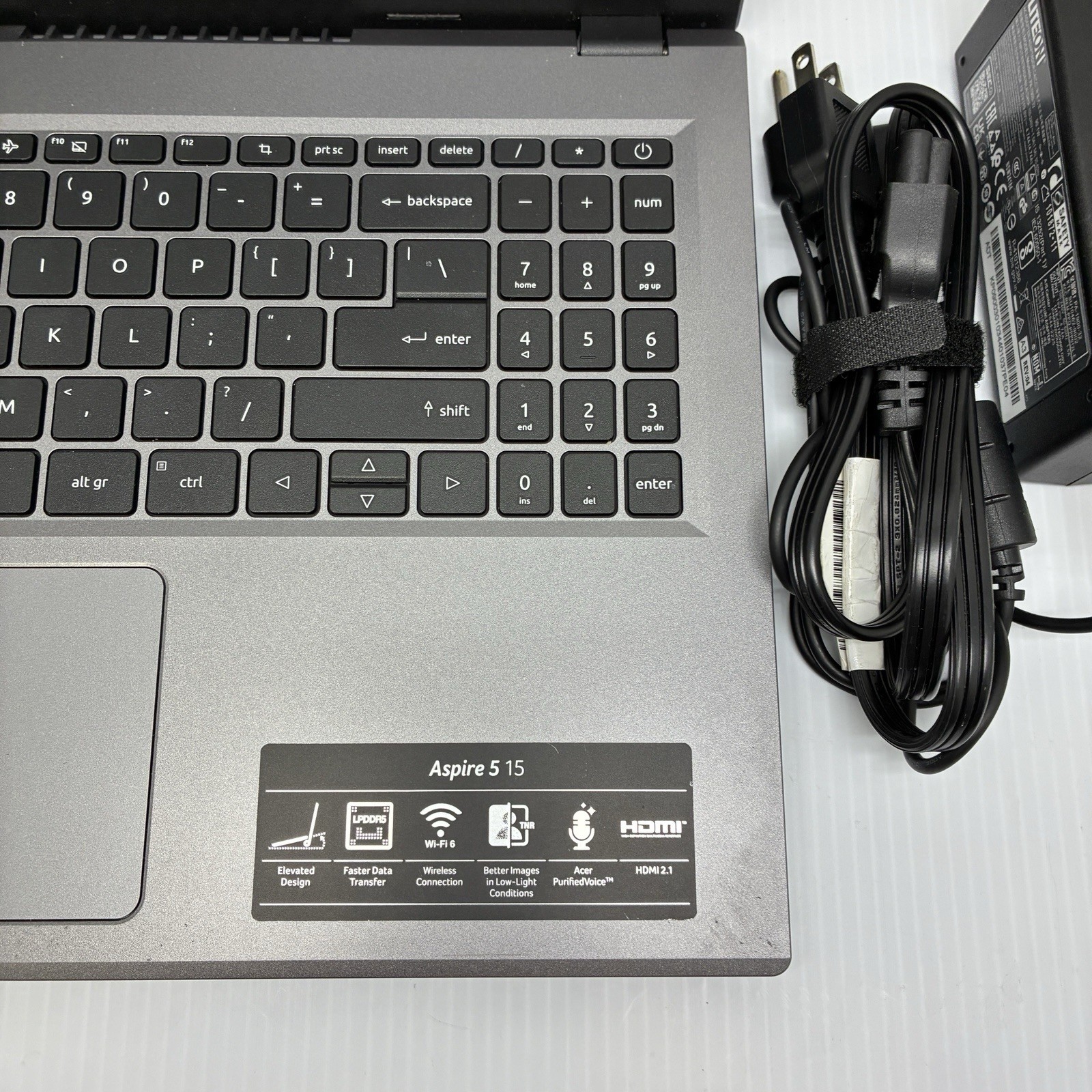 Acer Aspire 5 A515-58PT-59VW 15.6″ FHD Touch Screen i5-13420H 8GB W11H