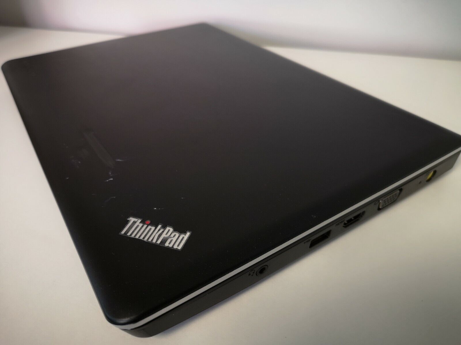 Lenovo ThinkPad Edge E330 i5-3230M 2.60GHz 4GB/128GB SSD 1366x768px 13.3inch