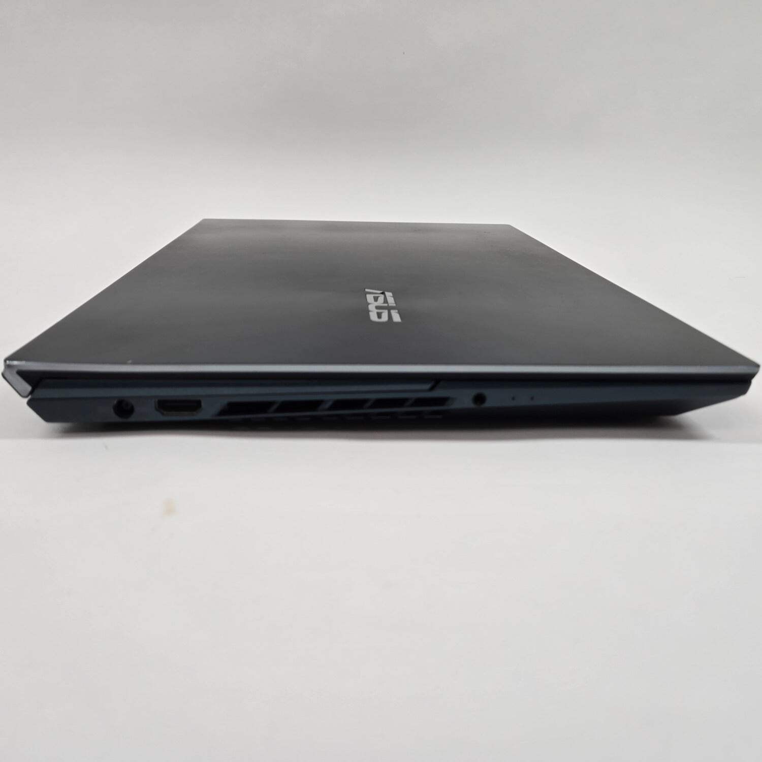 Asus Zenbook Pro Duo 15 UX582H 15.6″ i9-11900H 2.5GHz 32GB RAM 1TB SSD SSD