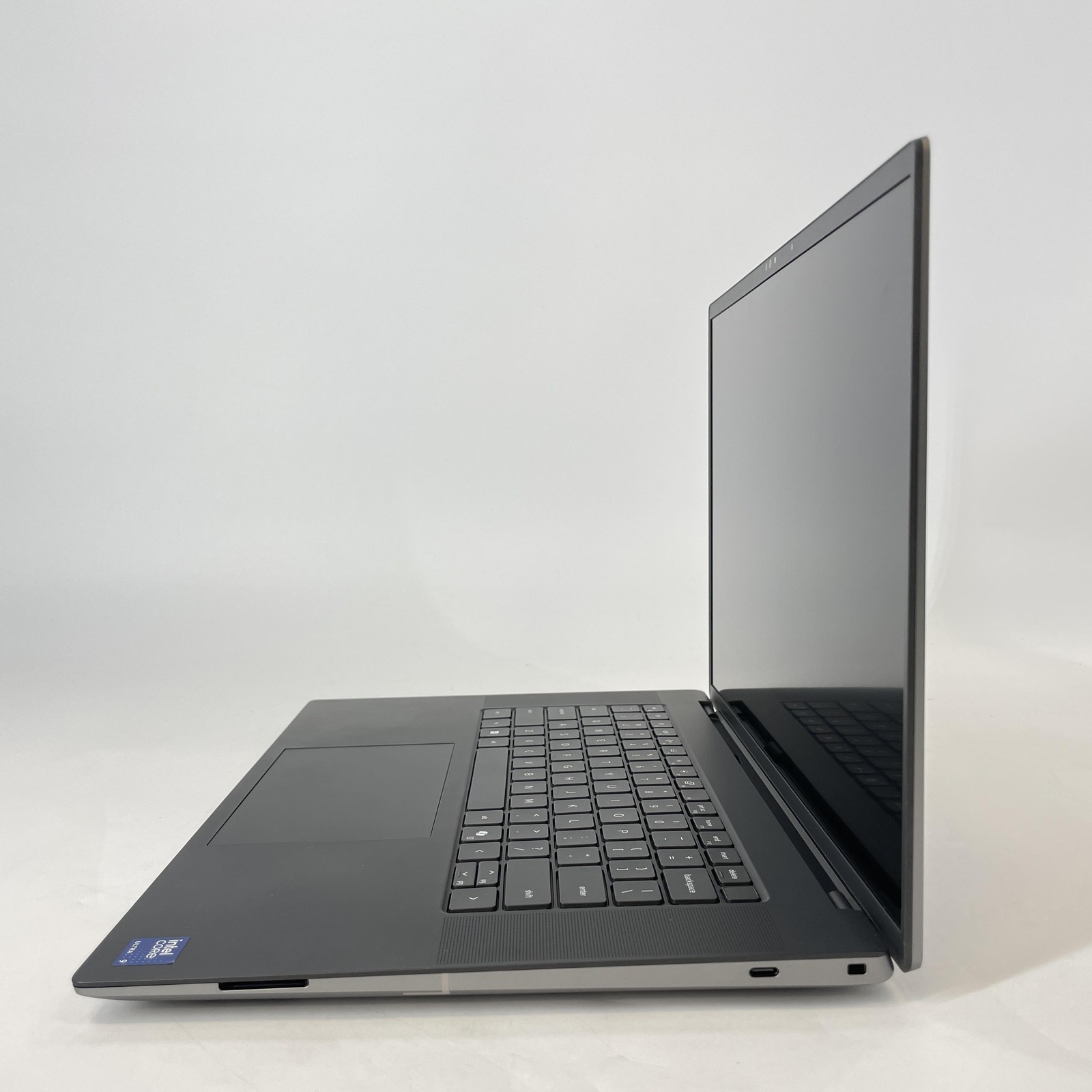 Dell Precision 5690 16 Gray FHD+ 2.5GHz Ultra 9 185H 64GB 512GB SSD RTX 2000 Ada