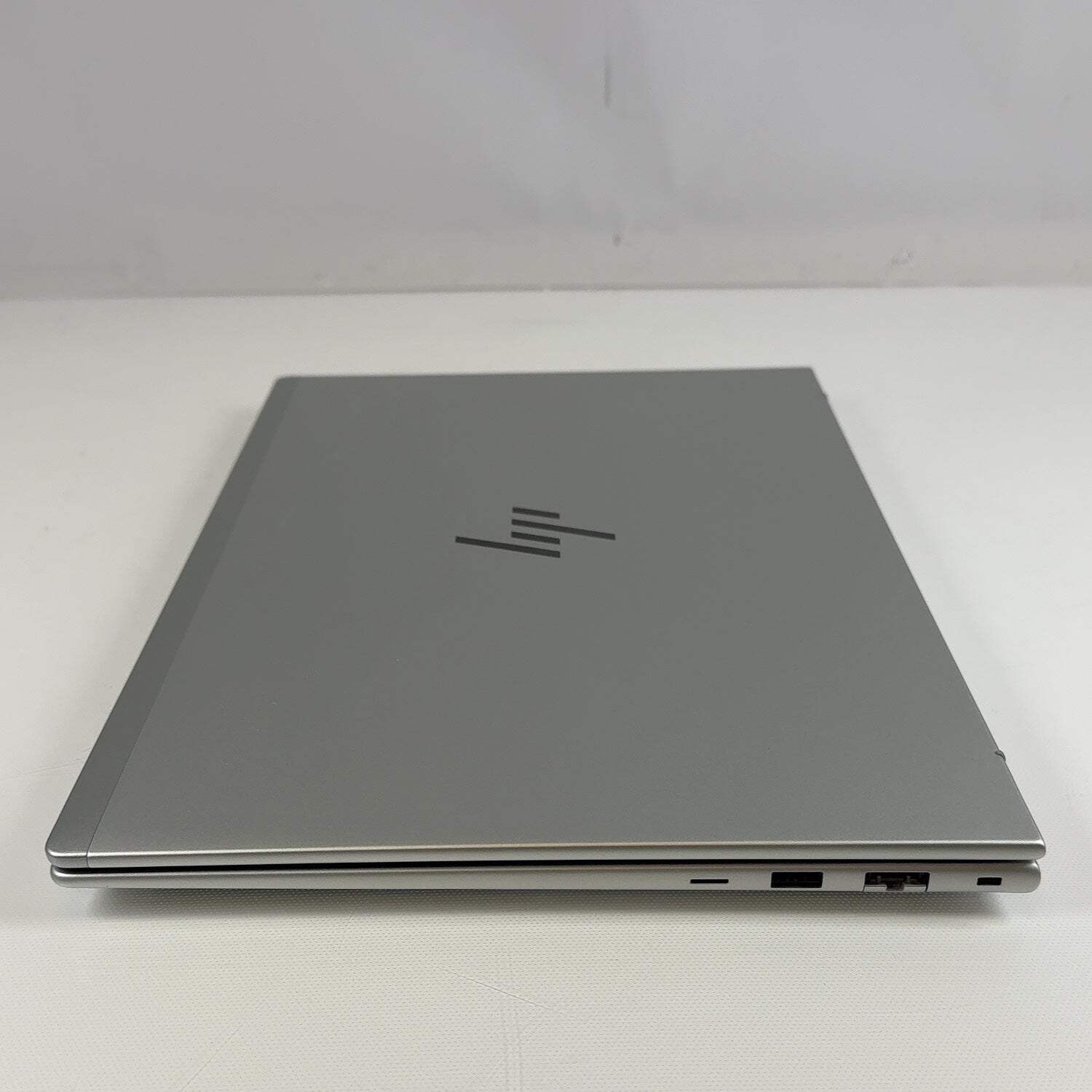 HP EliteBook 6 G1i AV3Y4AV_MB 16″ i7-13620H 2.4GHz 16GB RAM 500GB SSD