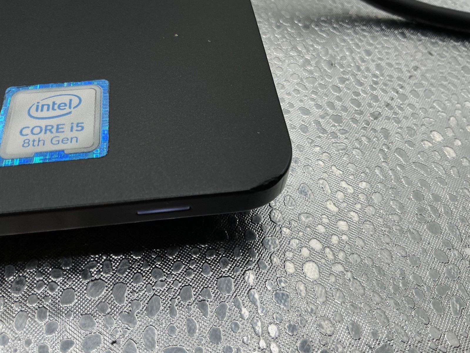 Dell Latitude 5590 15.6″, i5-8250U @ 1.60GHz, 16GB RAM, 256GB SSD, Win 11 Pro