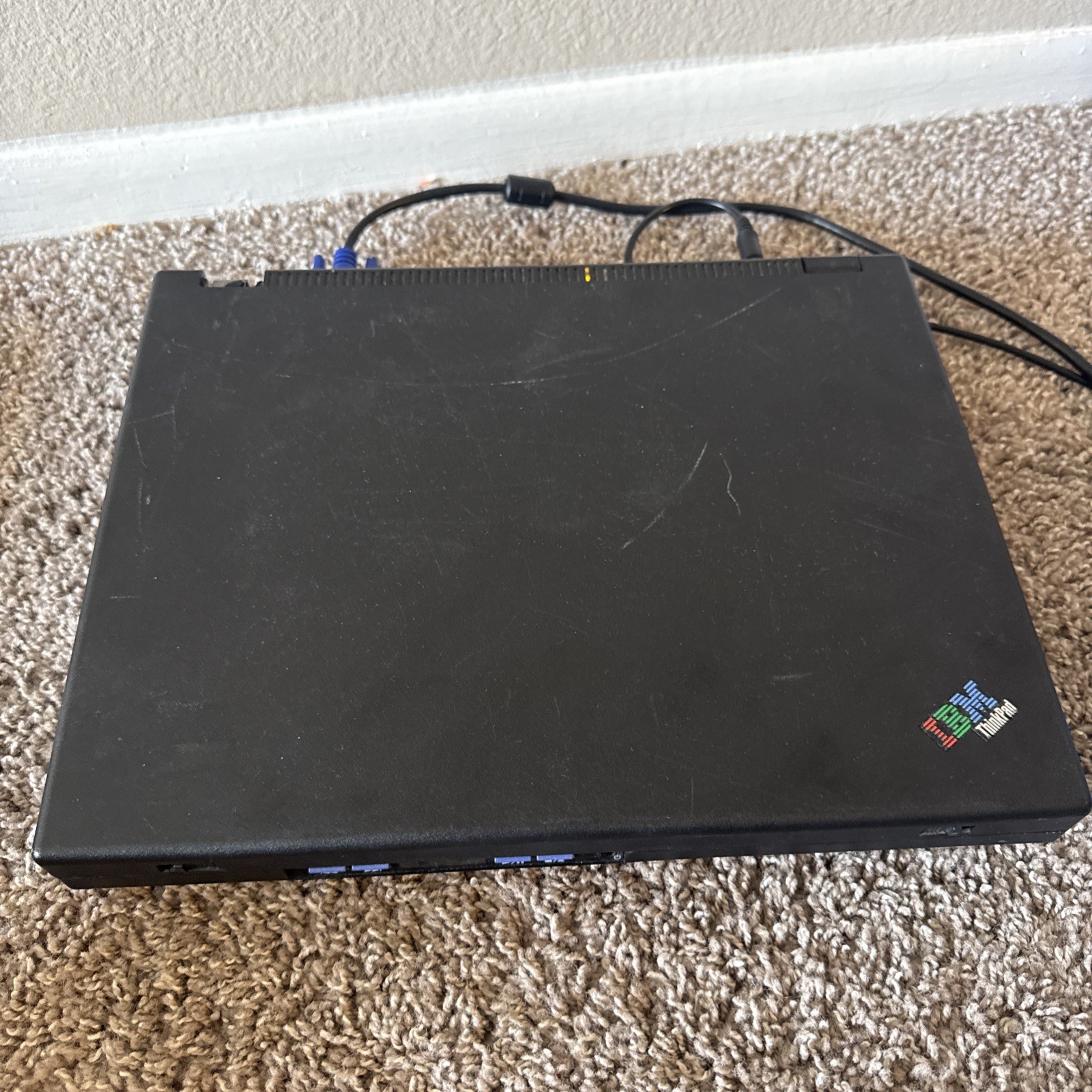 Vintage 1999 IBM ThinkPad i Series 2611-411 Pentium MMX 64MB 4GB Needs Repair
