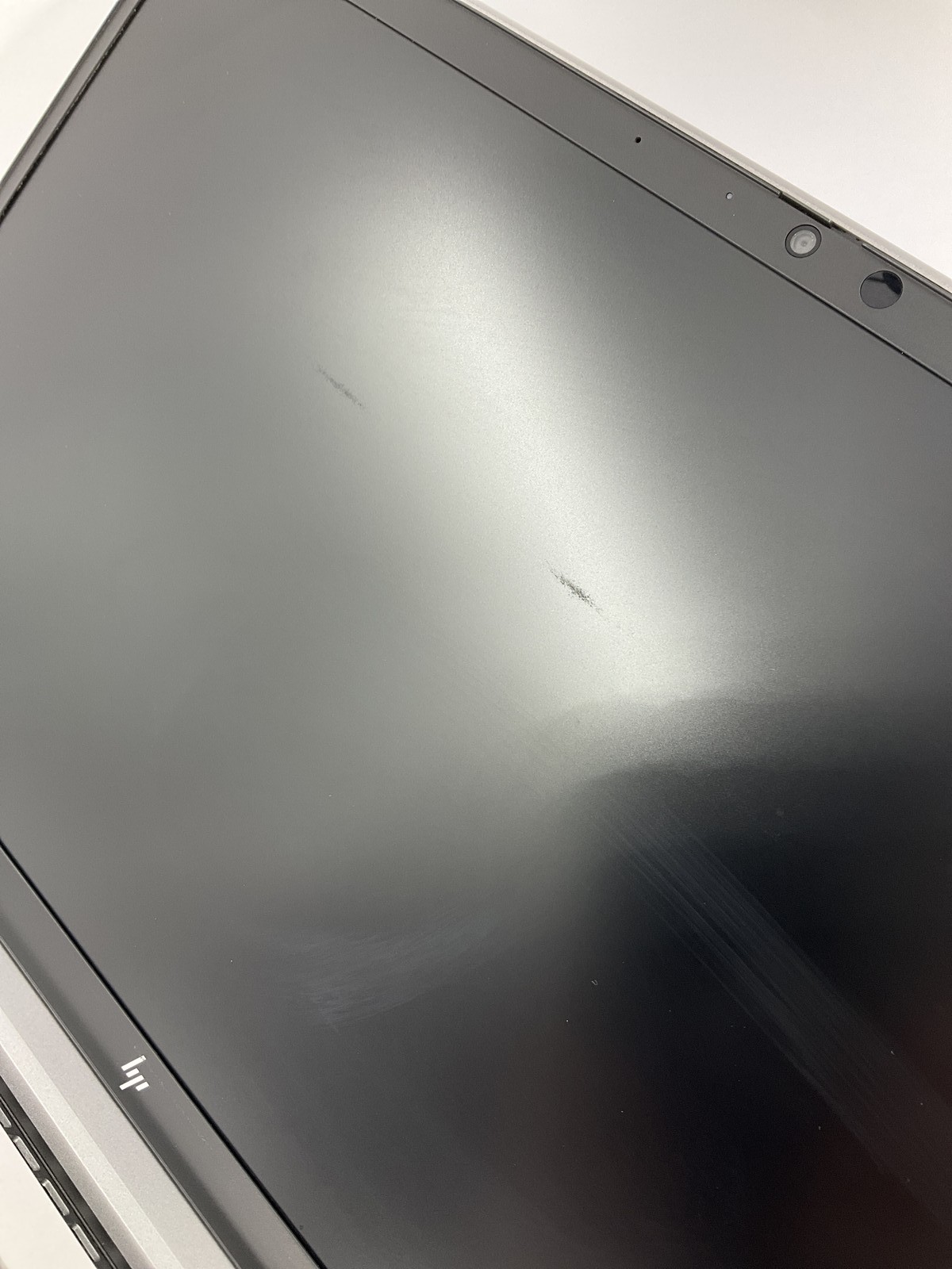 HP ZBook Firefly 14 G8 14″ Core i5-1145G7 256GB 16GB B Win 11 Pro T500