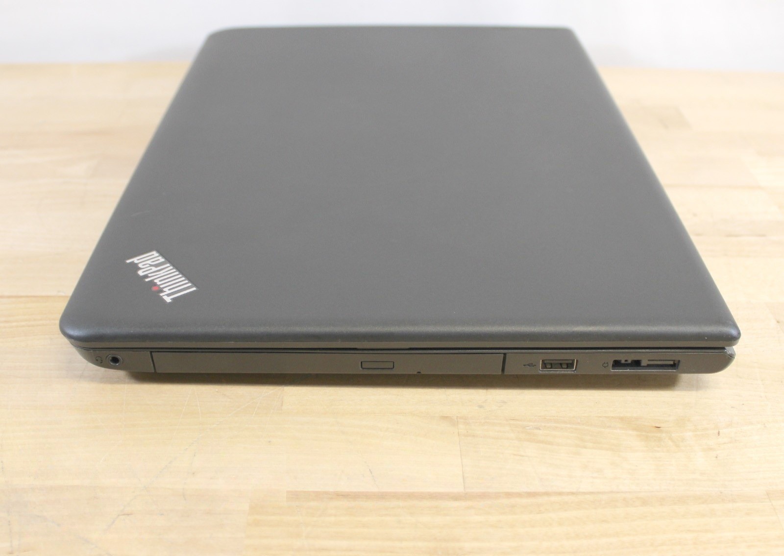 Lenovo ThinkPad E555 AMD A8-7100 1.80GHz 4GB RAM 500GB HDD No OS