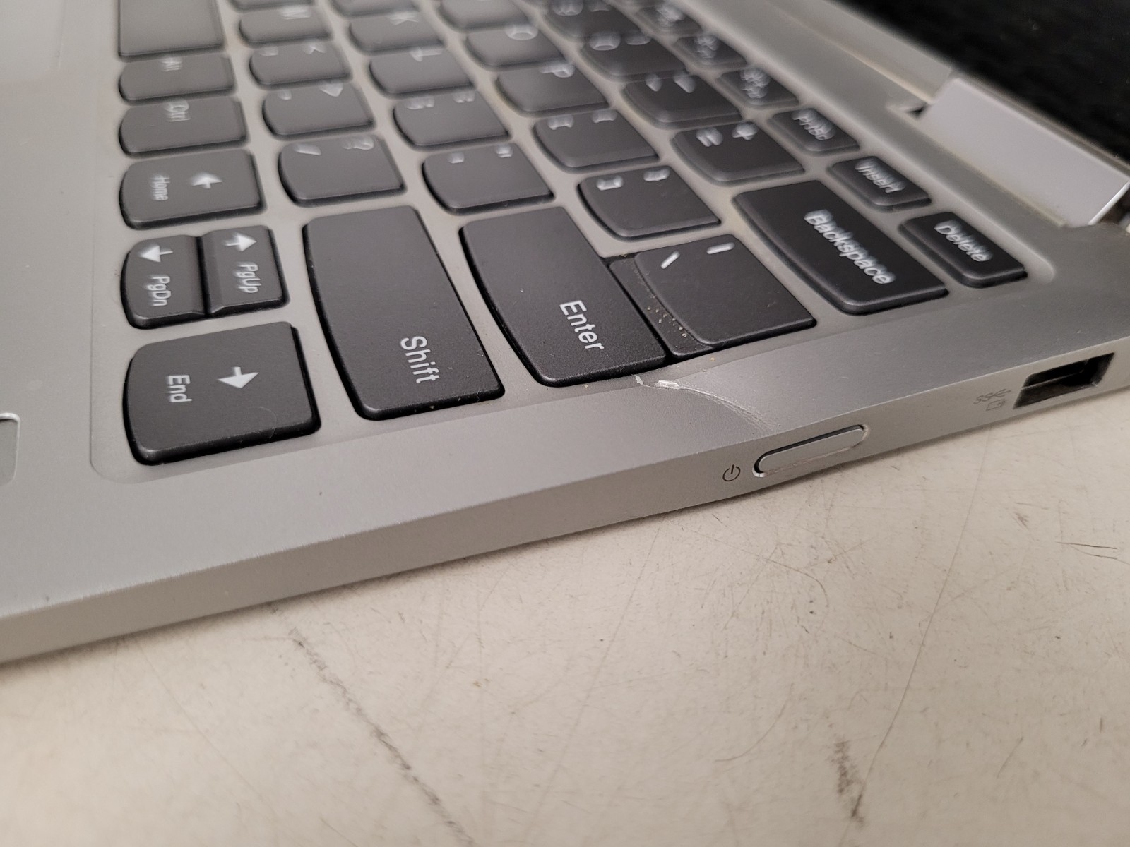 Lenovo yoga 730 14″ touch i5-8250u 1.6ghz 8gb ram no ssd *parts READ MP1DWH8E