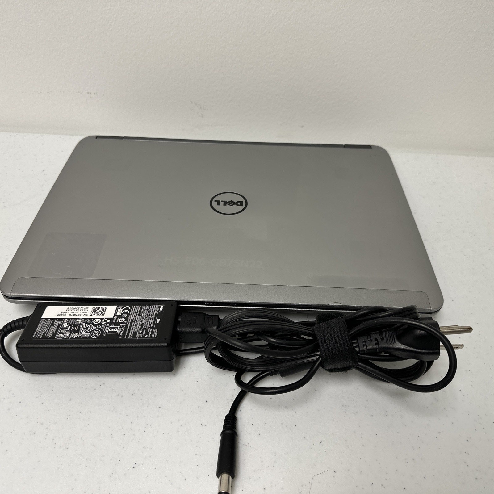 Dell Latitude E6440 i5-4300M 8GB 120GB SSD Webcam Wi-Fi Win10 Pro 14″