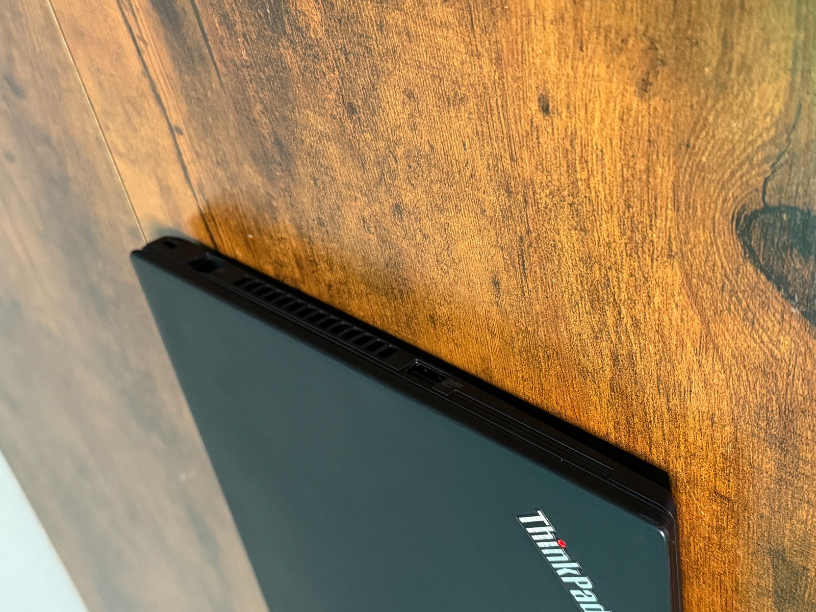 Lenovo Thinkpad P14s Gen2 14″ Intel i5-1135G7 2.4Ghz 16GB 512GB SSD T500 GPU