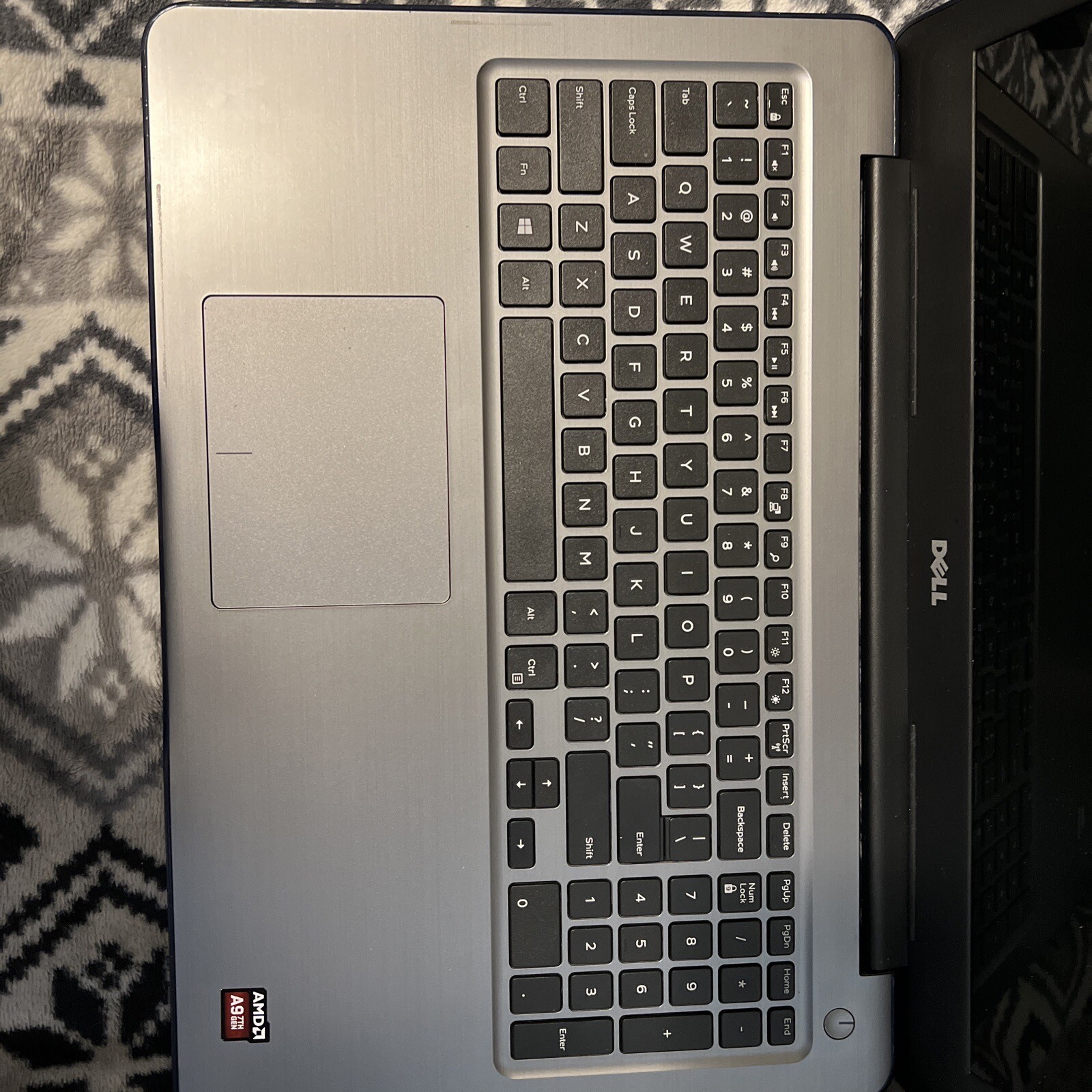 Dell Inspiron AMD A6 7th Gen