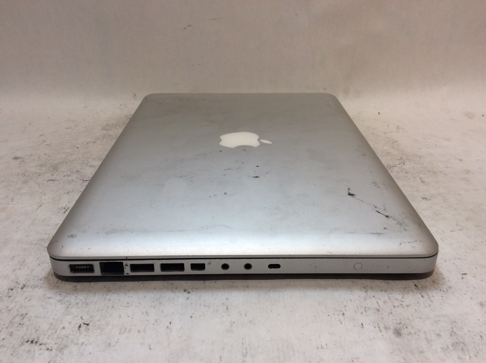 MacBook Pro 5,1 Late 2008 Laptop 13″ Intel Core 2 Duo 2.0GHz WON’T BOOT -PP