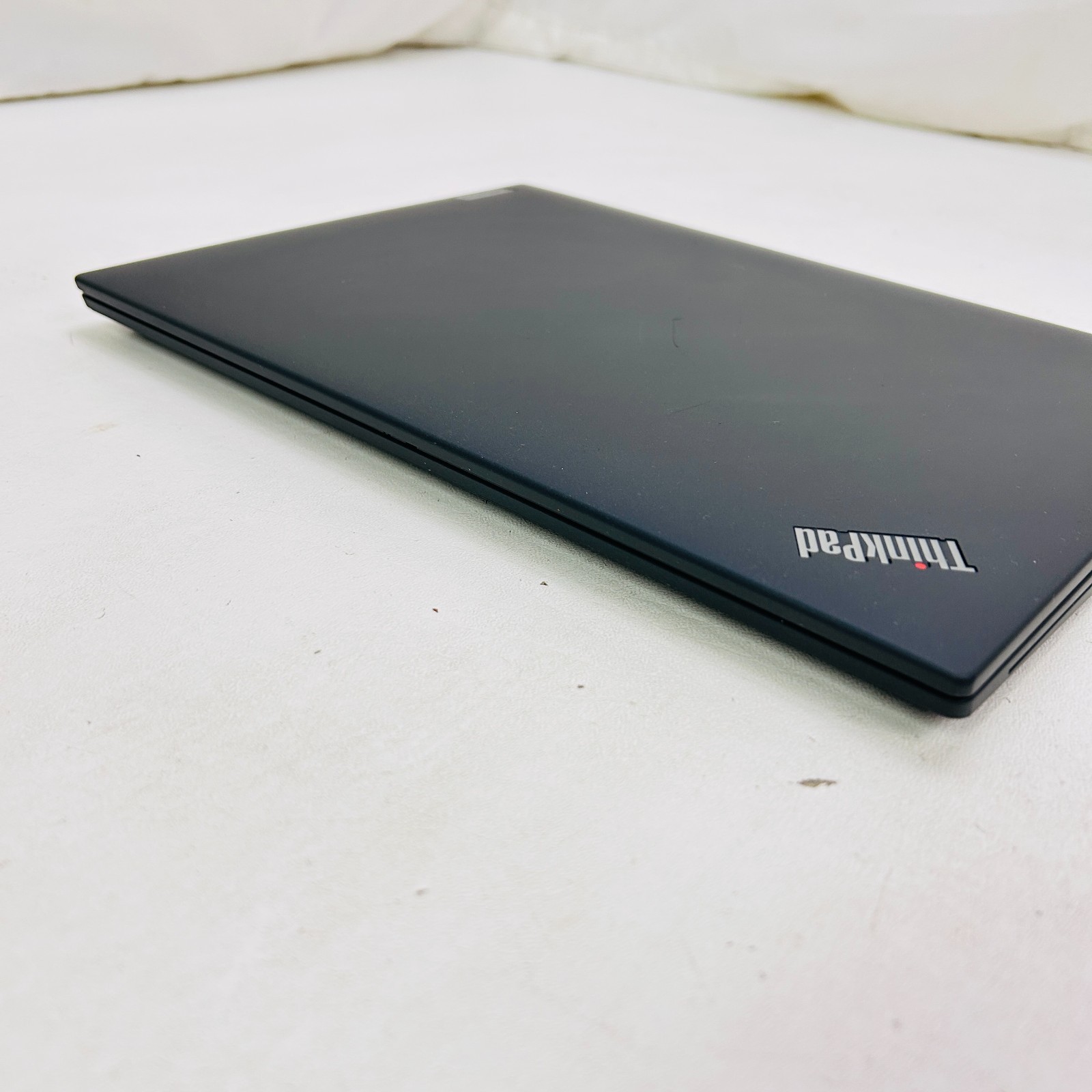 Lenovo Thinkpad T14 G4 Laptop Intel i5-1335u 14″ 512GB 16GB W11P w/ Carry Case