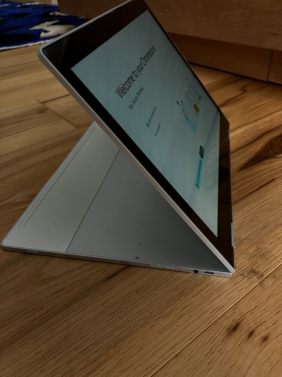 Google Pixelbook C0A Chromebook TouchScreen 120 GB Small Screen Crack WORKS!