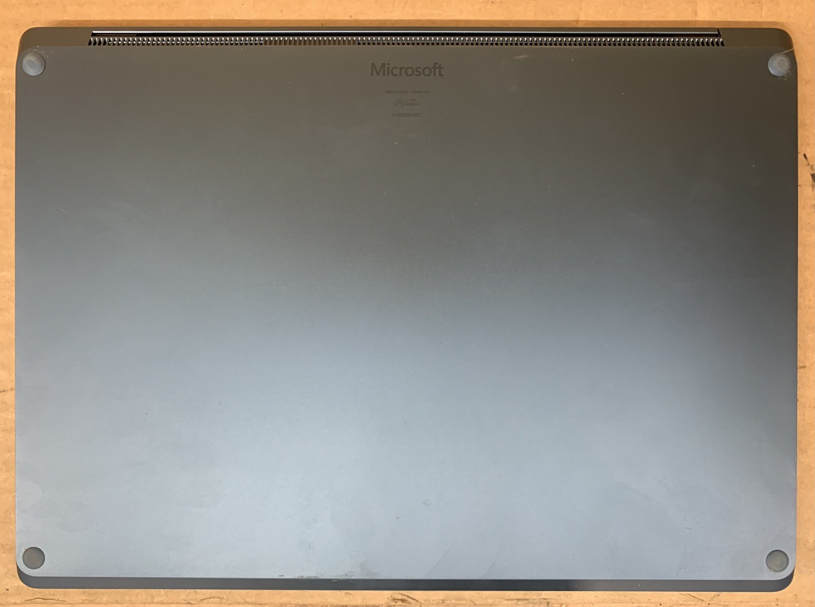 Microsoft Surface Laptop 1769 Intel Core i5-7300U 8GB DDR4 RAM 256GB SSD Win 10P