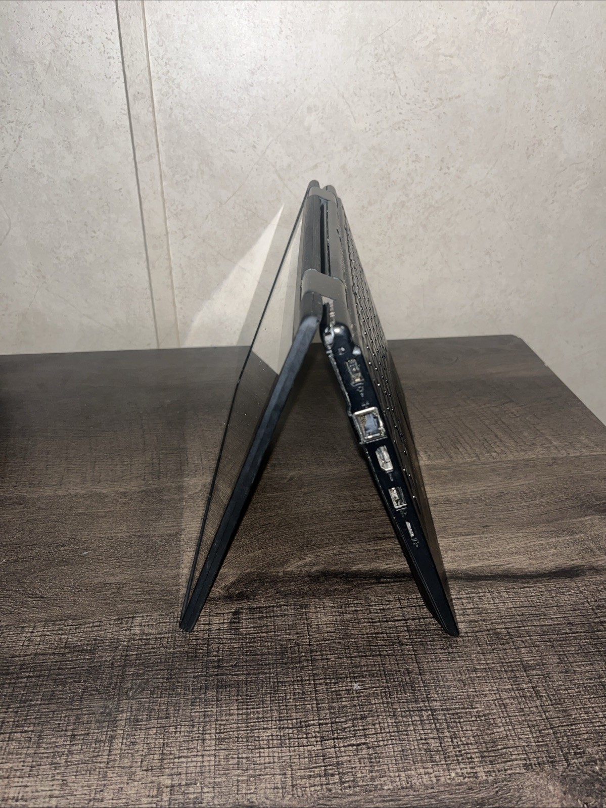 Lenovo ThinkPad Yoga 11e 2in1 Laptop For Parts Or Repair, Read Desc.