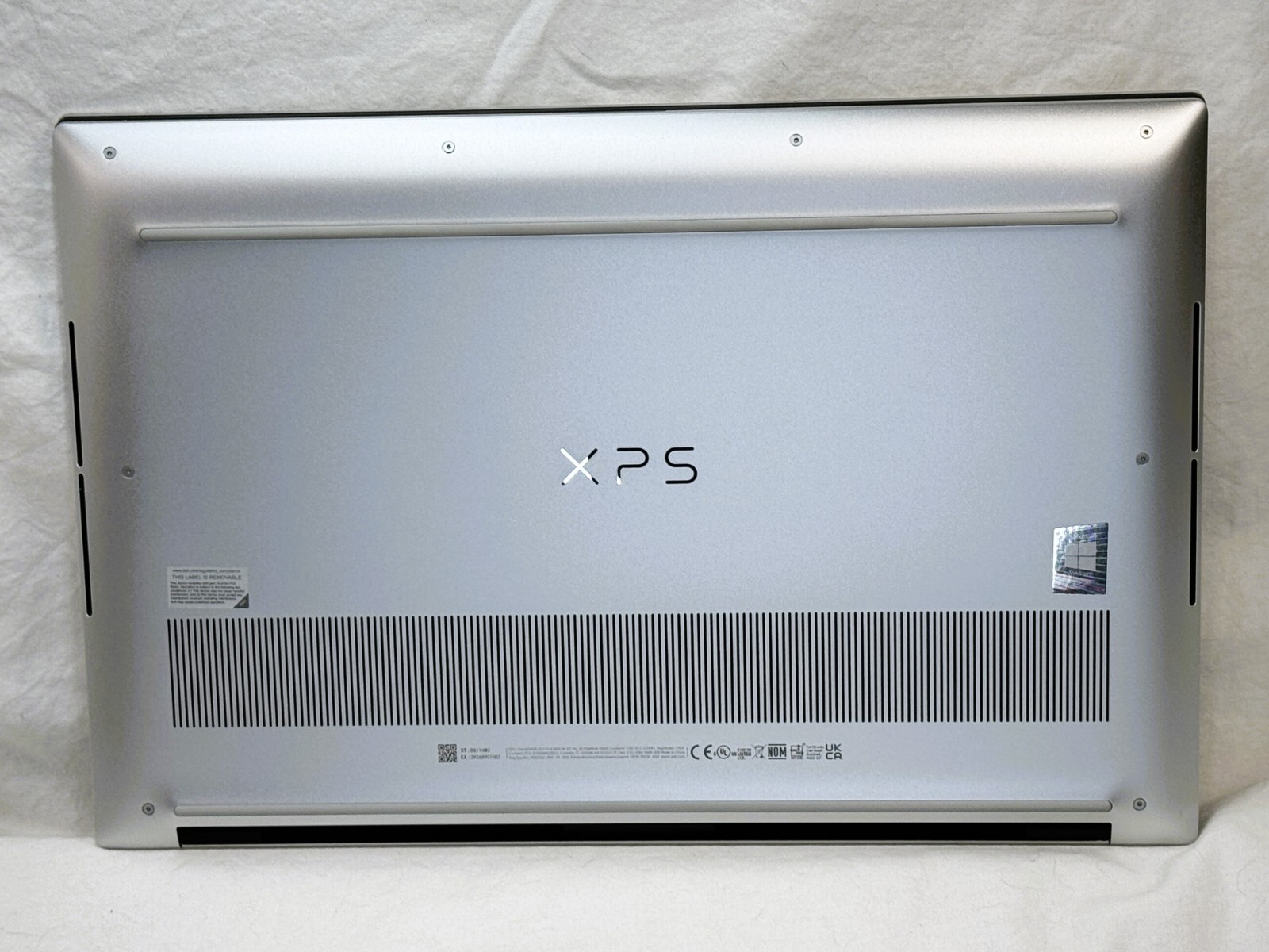 Dell XPS 15 9510 OLED TOUCH ✔i7-11800H ✔64GB RAM ✔2TB SSD ✔RTX 3050 ✔Grade A