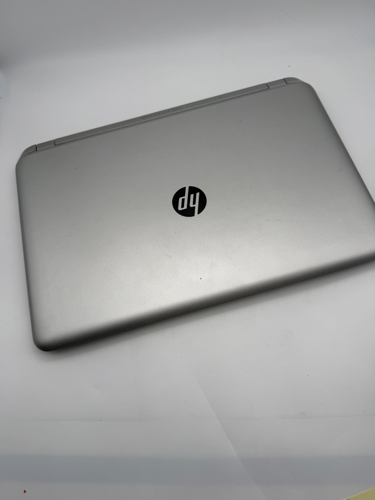 HP Pavilion 17T-F000 17.3″ Laptop i3-4005U Please Read Description