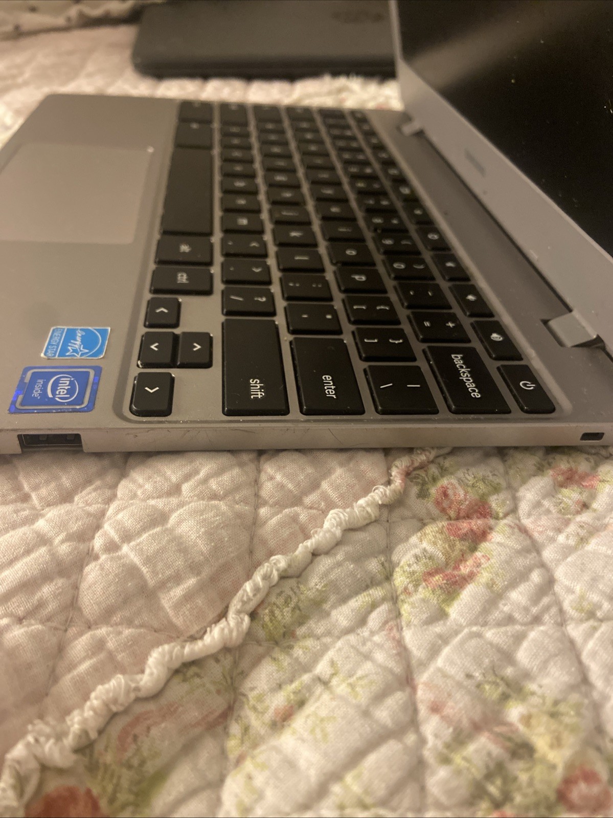 Samsung Chromebook 4 Chrome 11.6 & HP Chromebook 14 G5 FOR PARTS!!