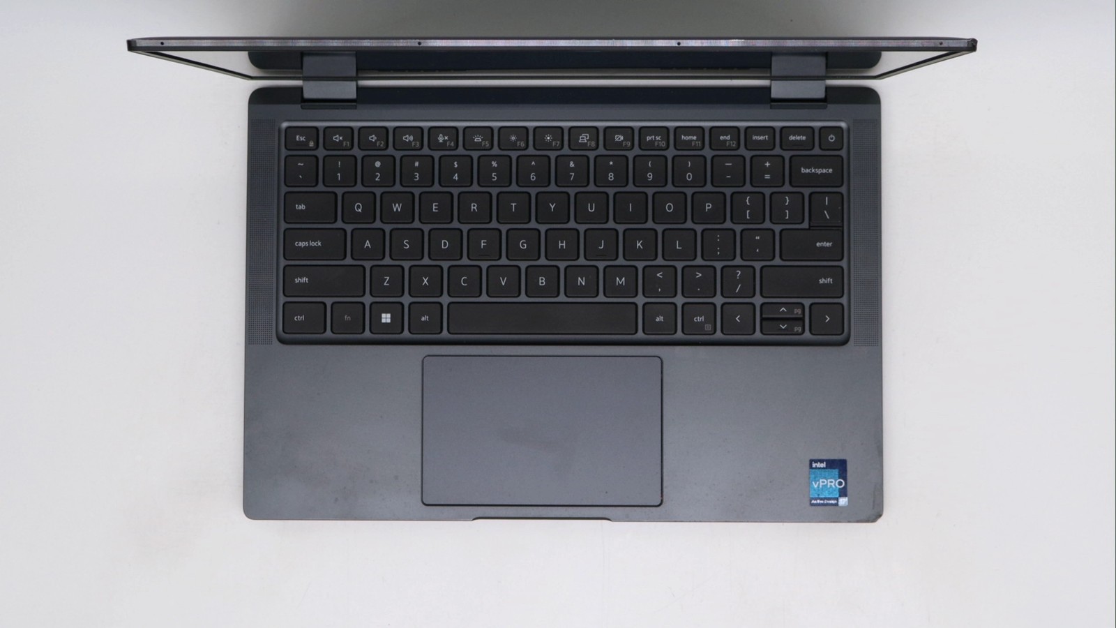 Dell Latitude 9430 14″ i7-1265u 32GB 1TB – Good