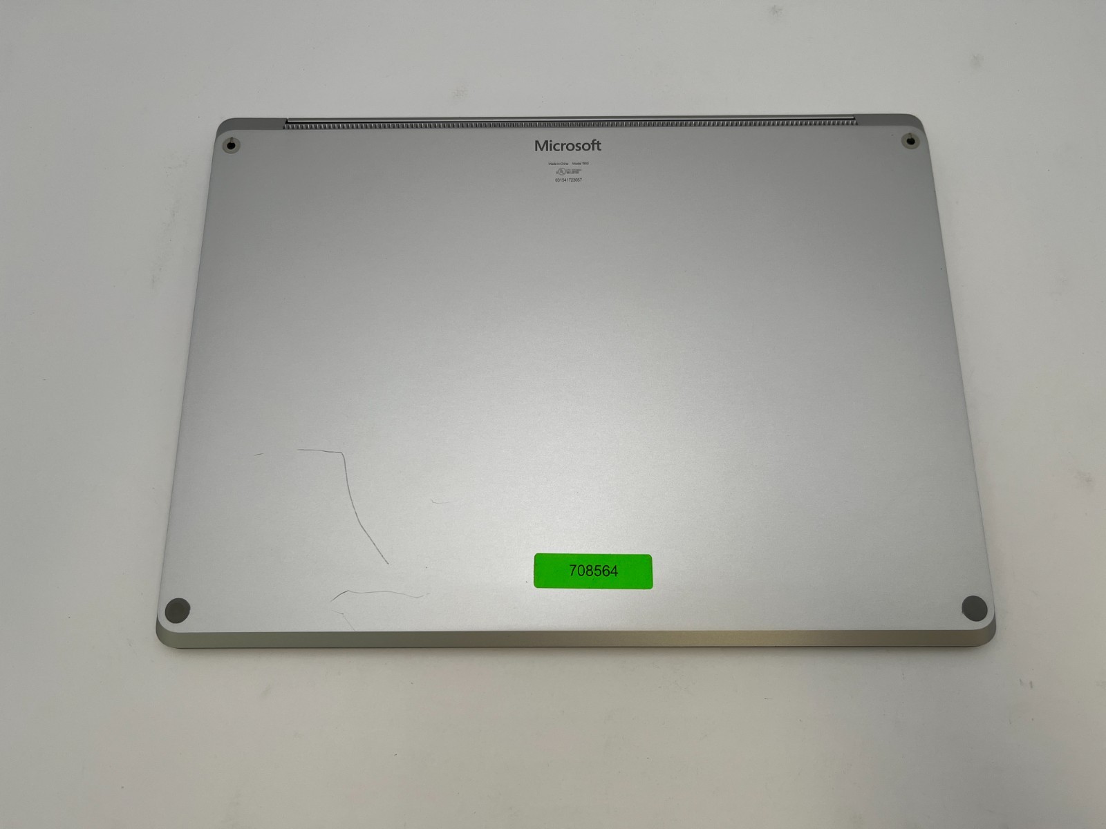 Microsoft Surface Laptop 4 1950 13.5″ Touch i5-1145G7 16GB RAM 500GB NVME