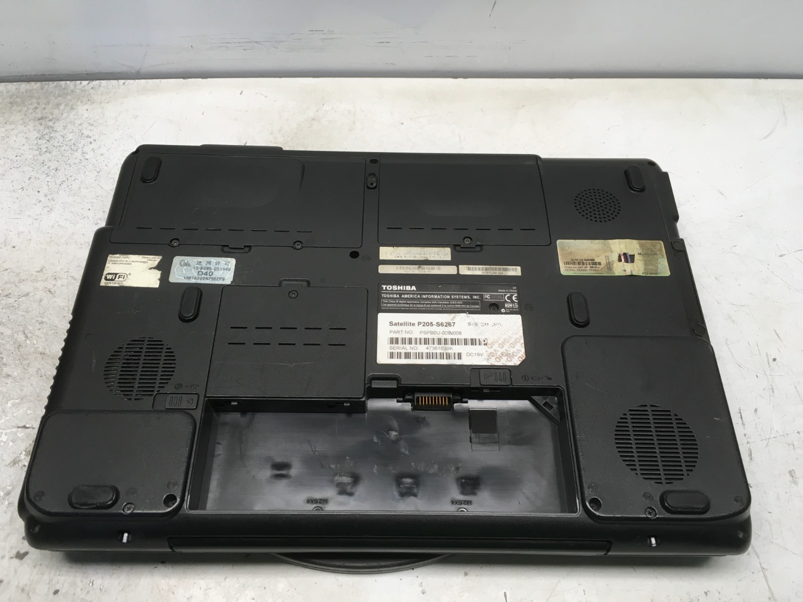 Toshiba Satellite P205-S6267 Intel Core Duo Processor T2350 1.86GHz 2 GB NO HDD
