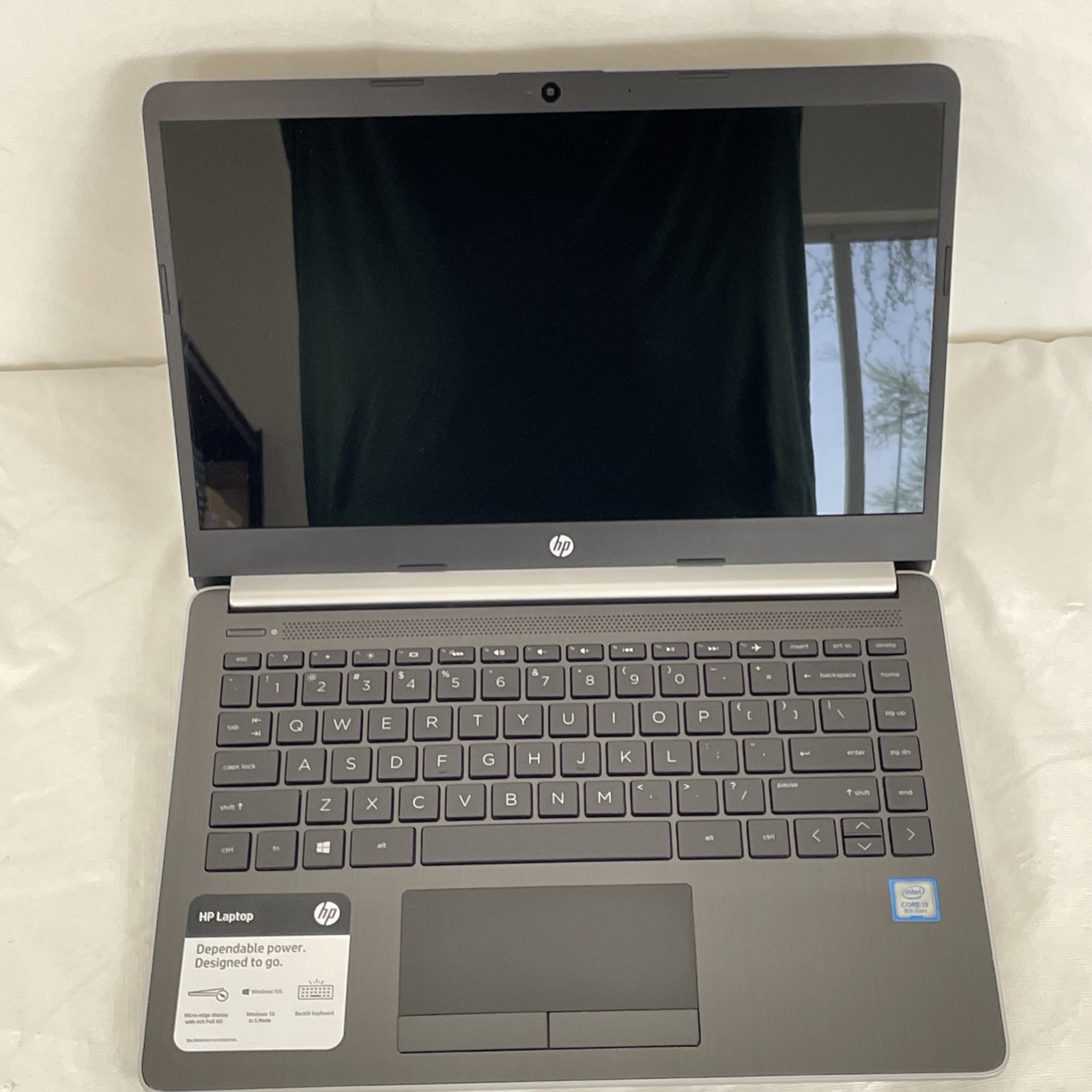 HP 14-df0023cl 14″Laptop | i3-8130U 2.2GHz | 8GB RAM, 128GB SSD M2 | WINDOWS 11