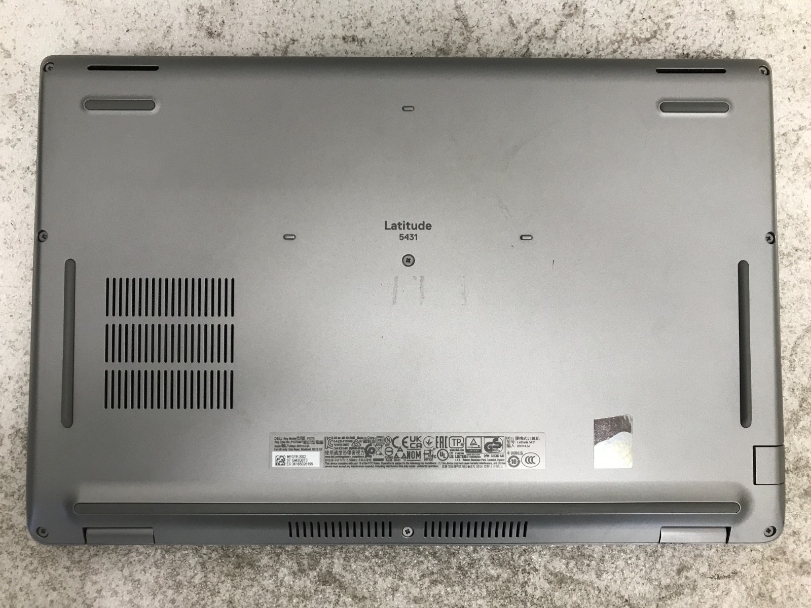 Dell Latitude 5431 / Intel Core i7-1270P 3.66GHz / 8GB RAM / No SSD