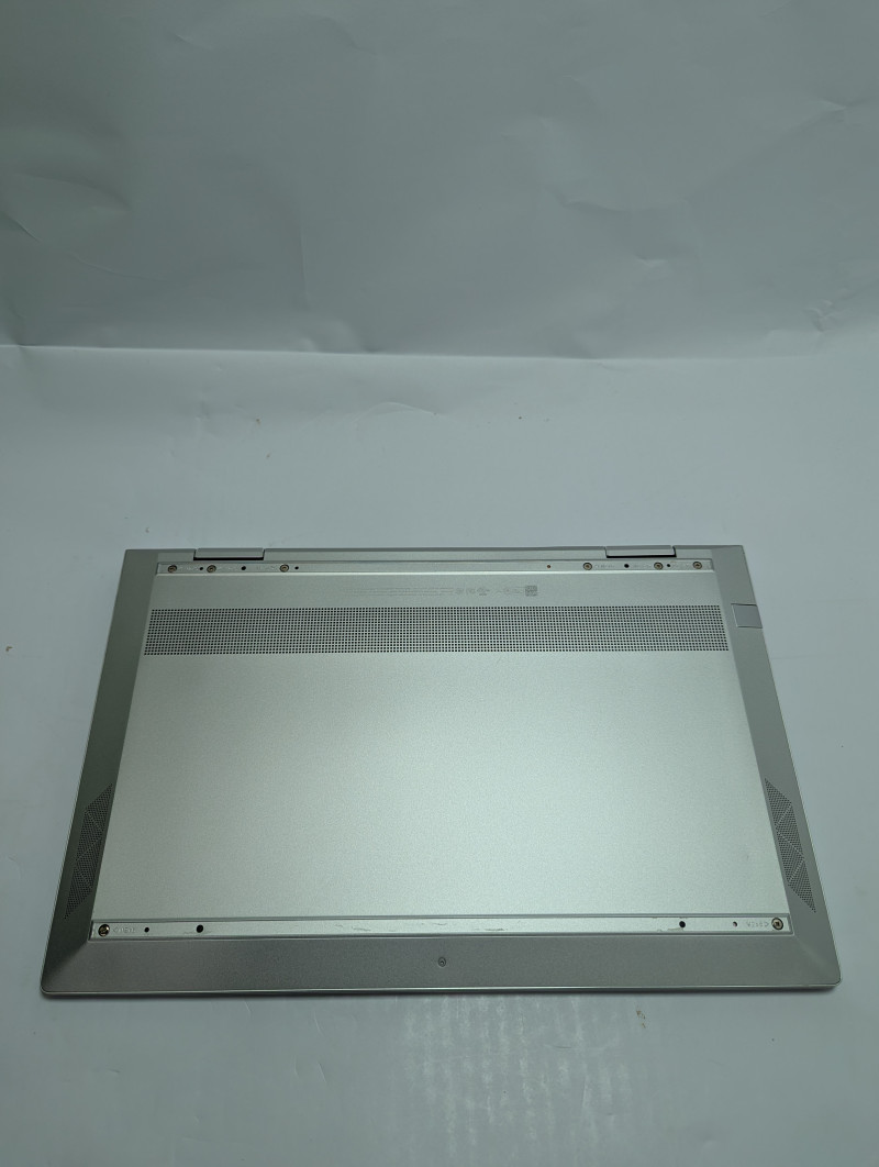 HP ENVY x360 2-in-1 15.6″ FHD Touch Laptop i5-1135g7 8GB RAM 256GB SSD Silver