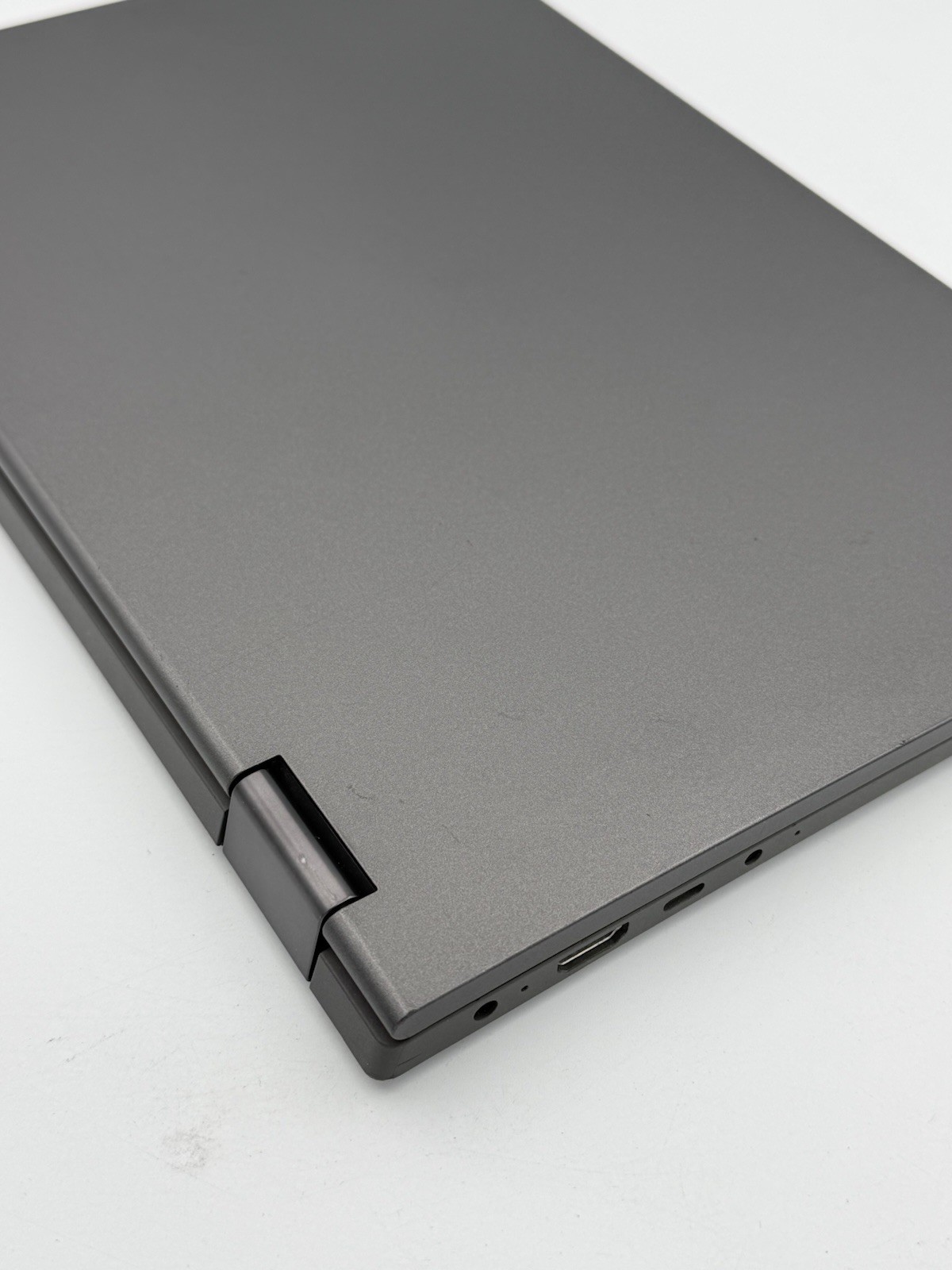 Lenovo IdeaPad Flex 5 14” 14ALC05 – Ryzen 3 5300U | 8GB RAM | 512GB SSD – 62C