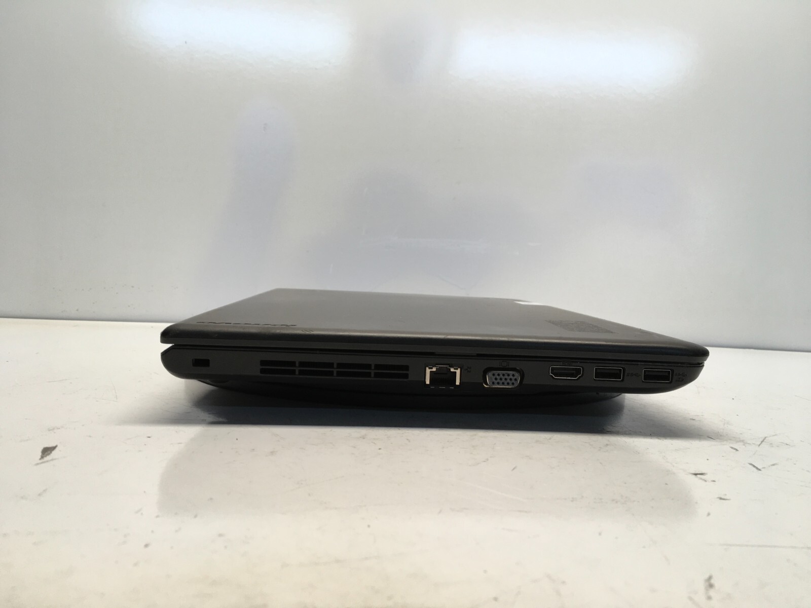 Lenovo ThinkPad E550 Intel i3-4005U 1.7GHz 4 GB NO HDD