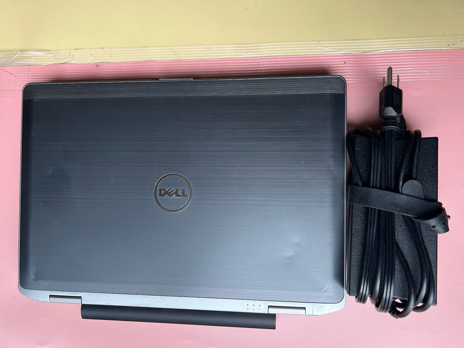 Dell Latitude E6430 14″ Intel Core i5-3340M 2.70GHz 8GB RAM 750GB HDD