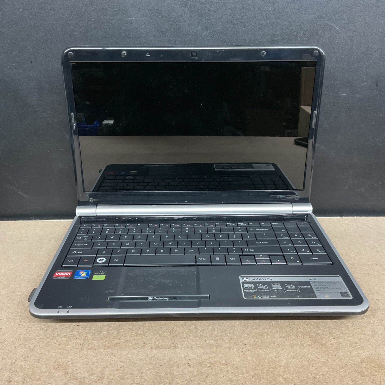 Gateway Model MS2274 Laptop Computer 15″ NV Series NV52 – Untested