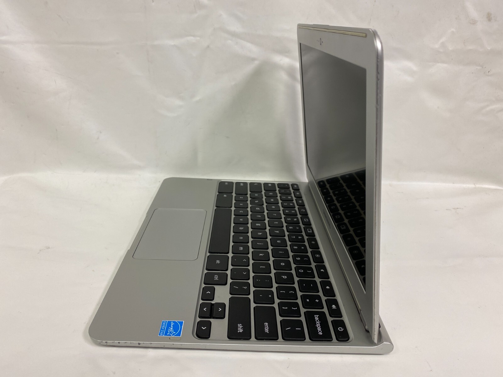 Samsung Chromebook XE303C12 11.6″ Laptop 16GB Samsung Exynos 5250 X2 1.7GHz