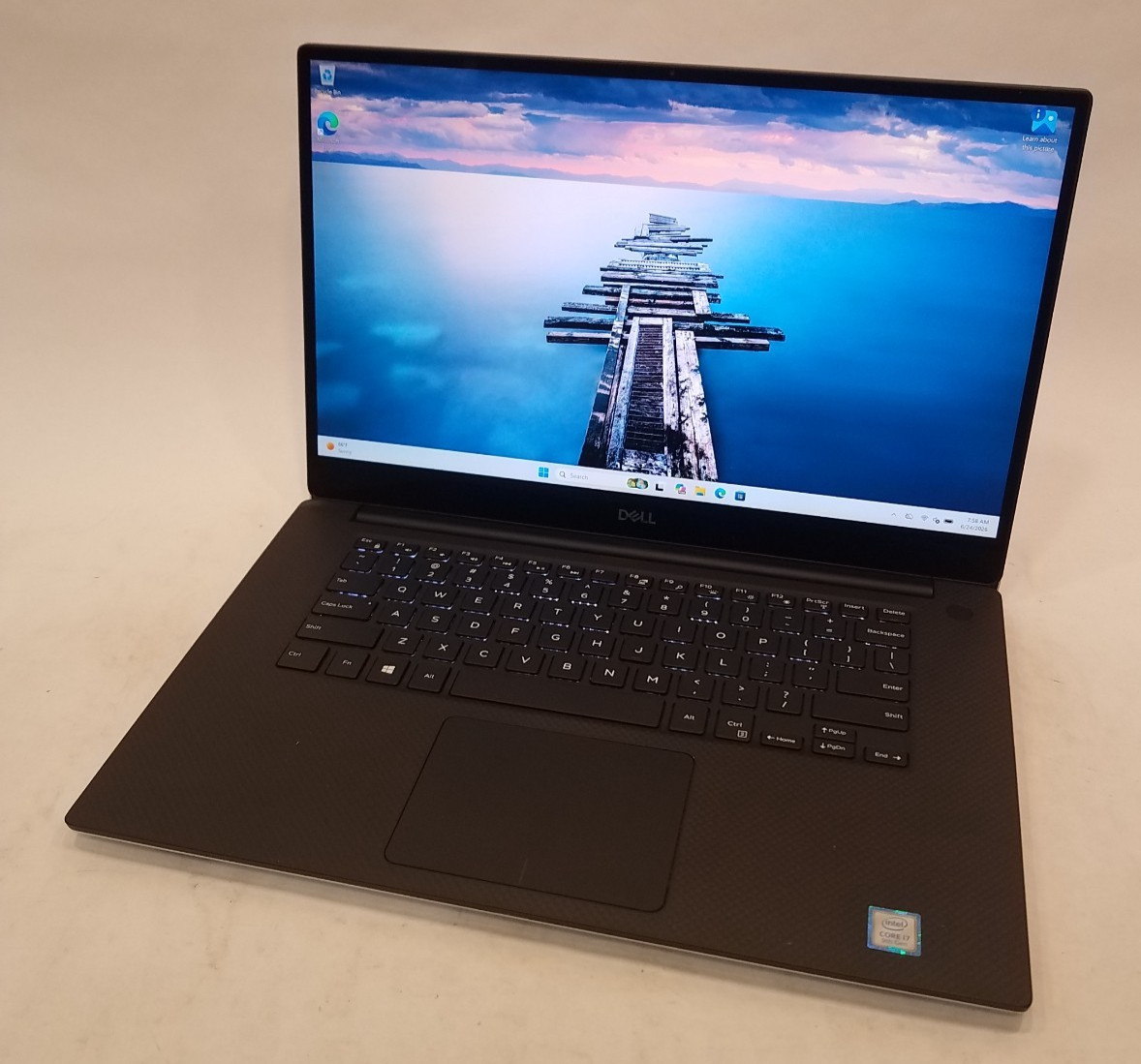 Dell Precision 5540, 15.6″ 4K, i7-9850H@2.6GHz, 16GB, 512GB NVMe, Win 11, No AC