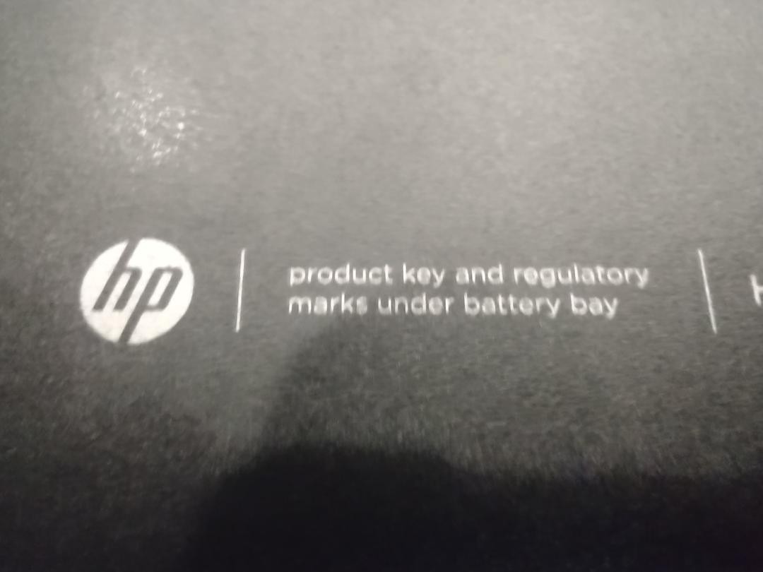 HP Pavilion 17 AMD A8-5550M 2100MHz 6Gb RAM 320GB HDD WIN 11 & AC Works/Looks OK