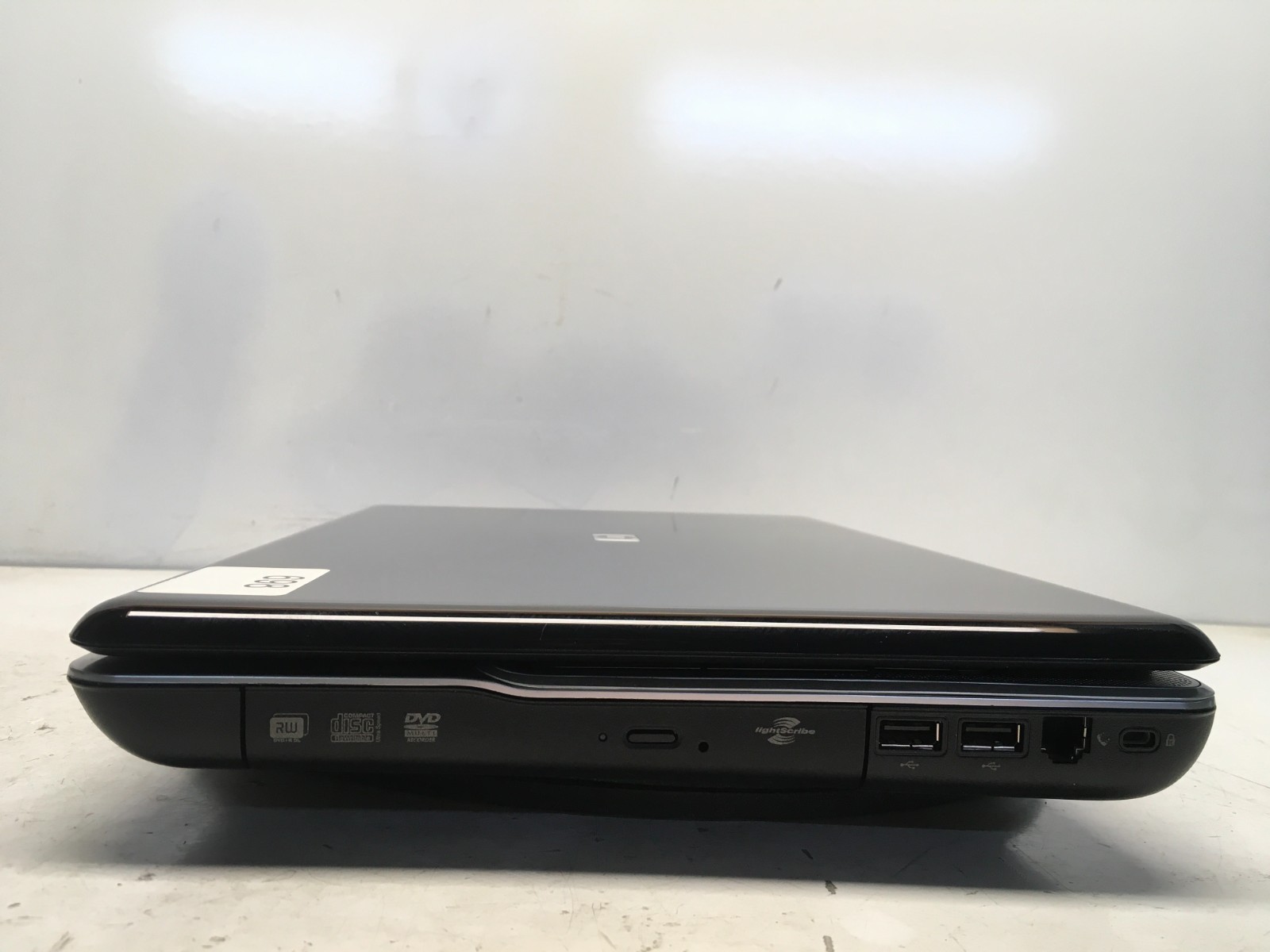 HP G60-243CL AMD Turion Dual-Core RM-72 2100MHz 3 GB NO HDD