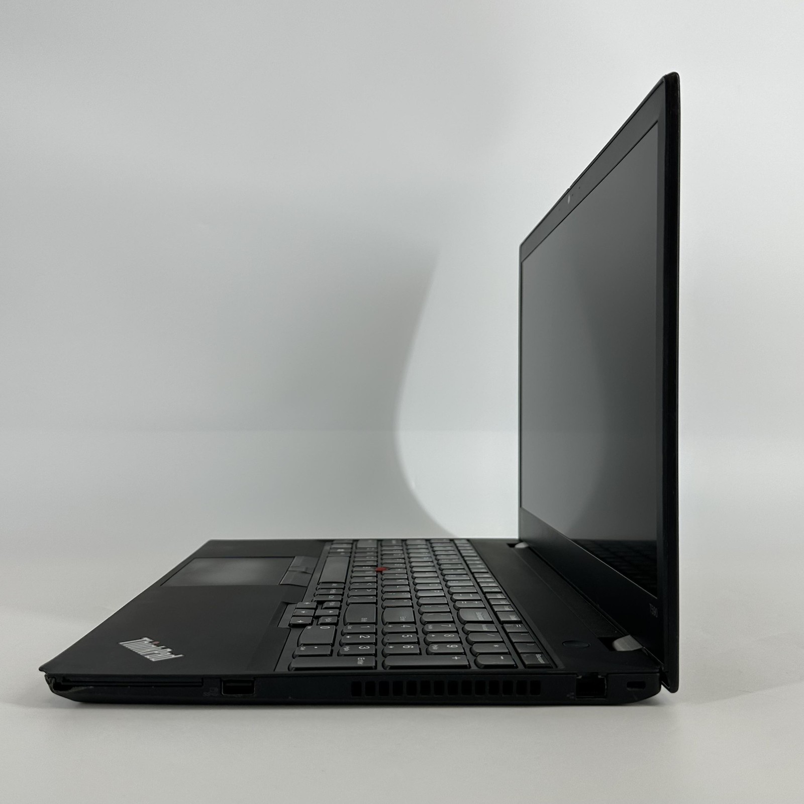 Lenovo ThinkPad T590 15.6 FHD i7-8565U 1.80GHz 16GB 512GB SSD Good BAD BATTERY