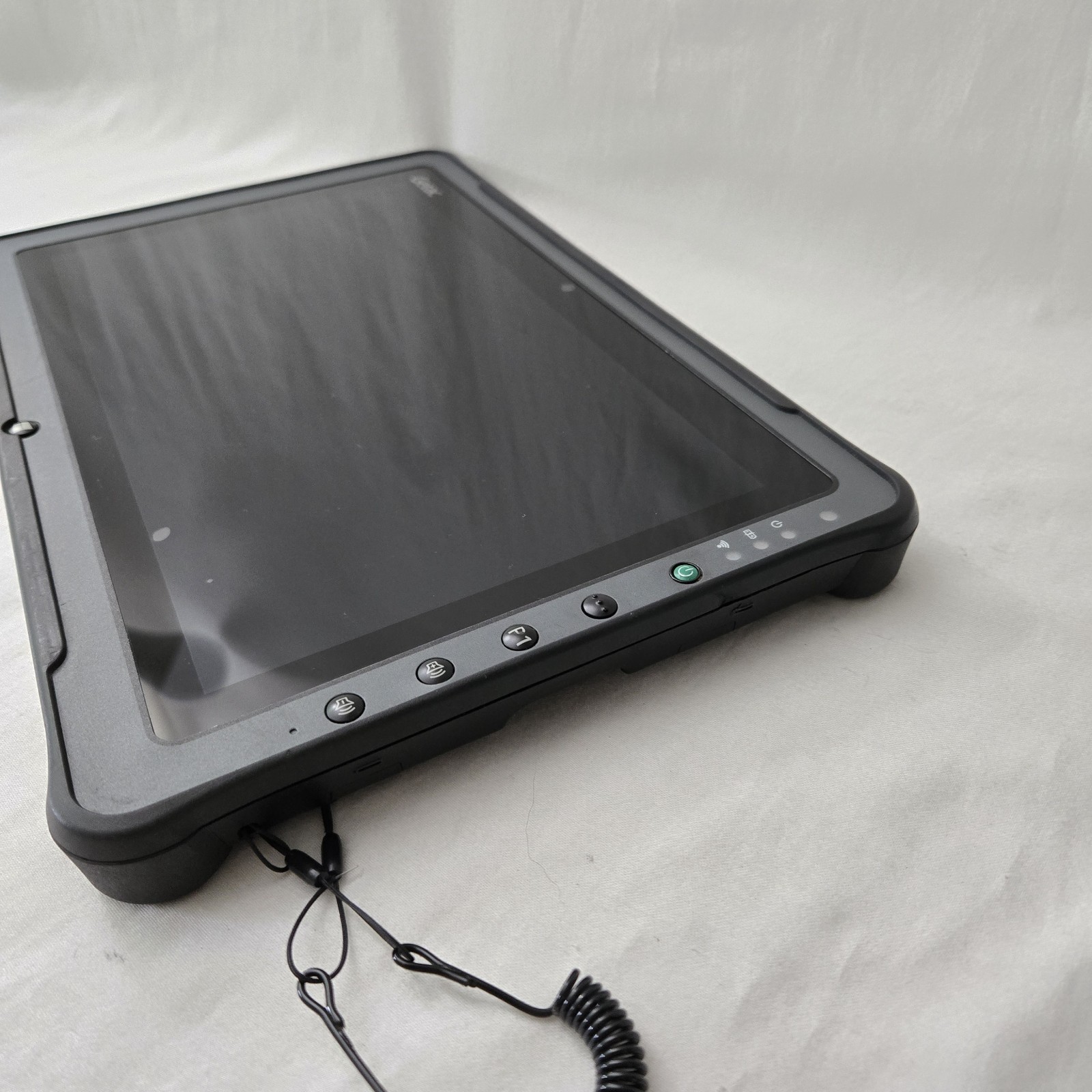 GETAC F110 G3 Rugged Tablet i7-6500U 2.50GHz 256GB SSD 16GB Ram Win10P — LOOK