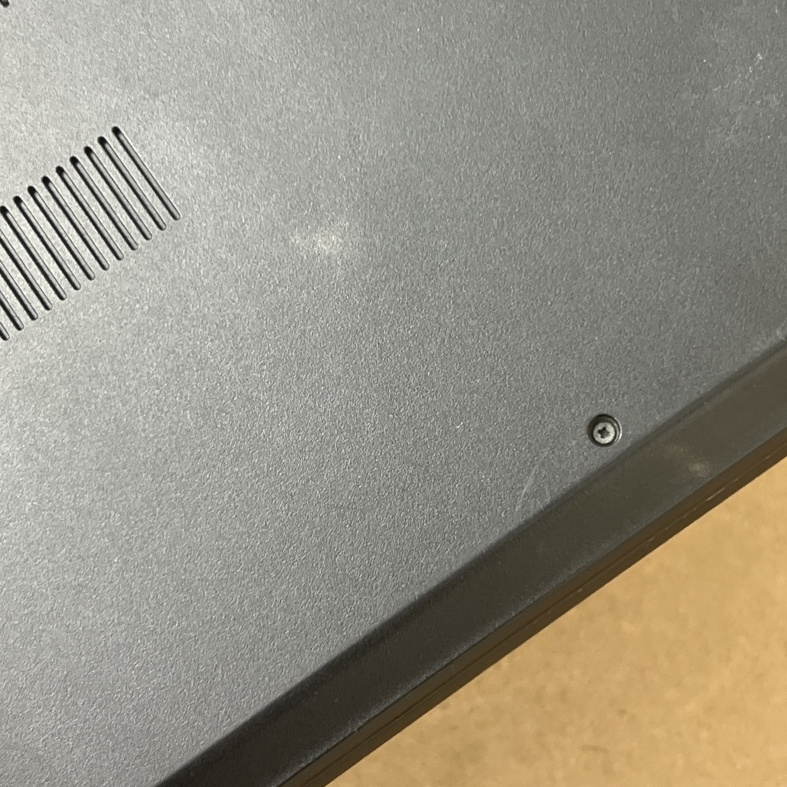Lenovo ThinkPad E15 Gen 2 AMD Ryzen 5 4500U 8GB Ram – Fair *No SSD/OS, Low Batt*