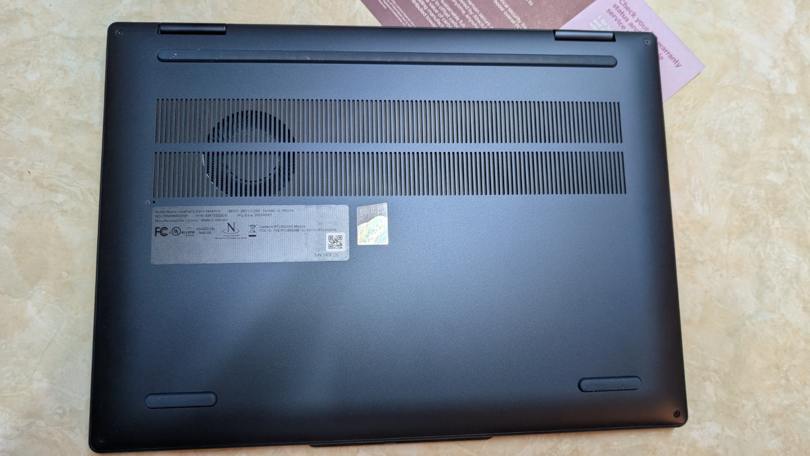 IdeaPad 5 2-in-1 14AXP10 AMD Ryzen AI 5, Cosmic Blue
