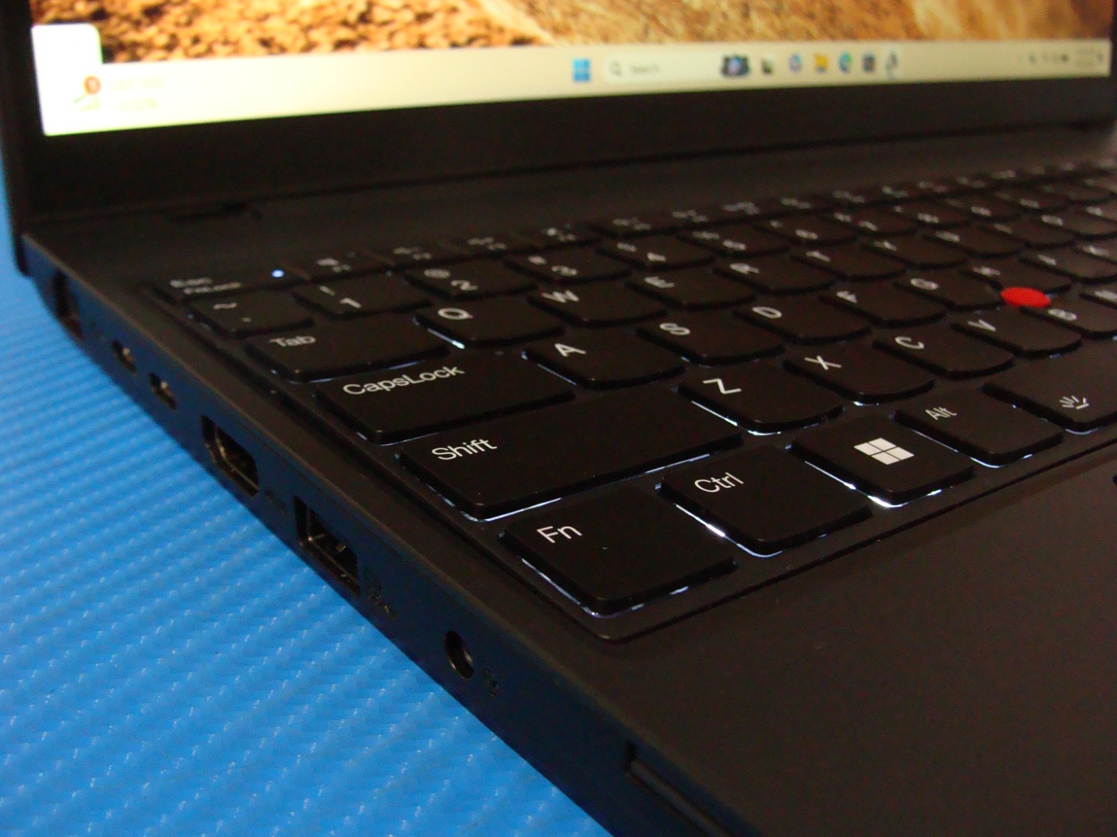 Lenovo ThinkPad L15 Gen3 15.6″FHD AMD Ryzen 5 PRO 2.3GHz 8GB 256GB W11P +Charger
