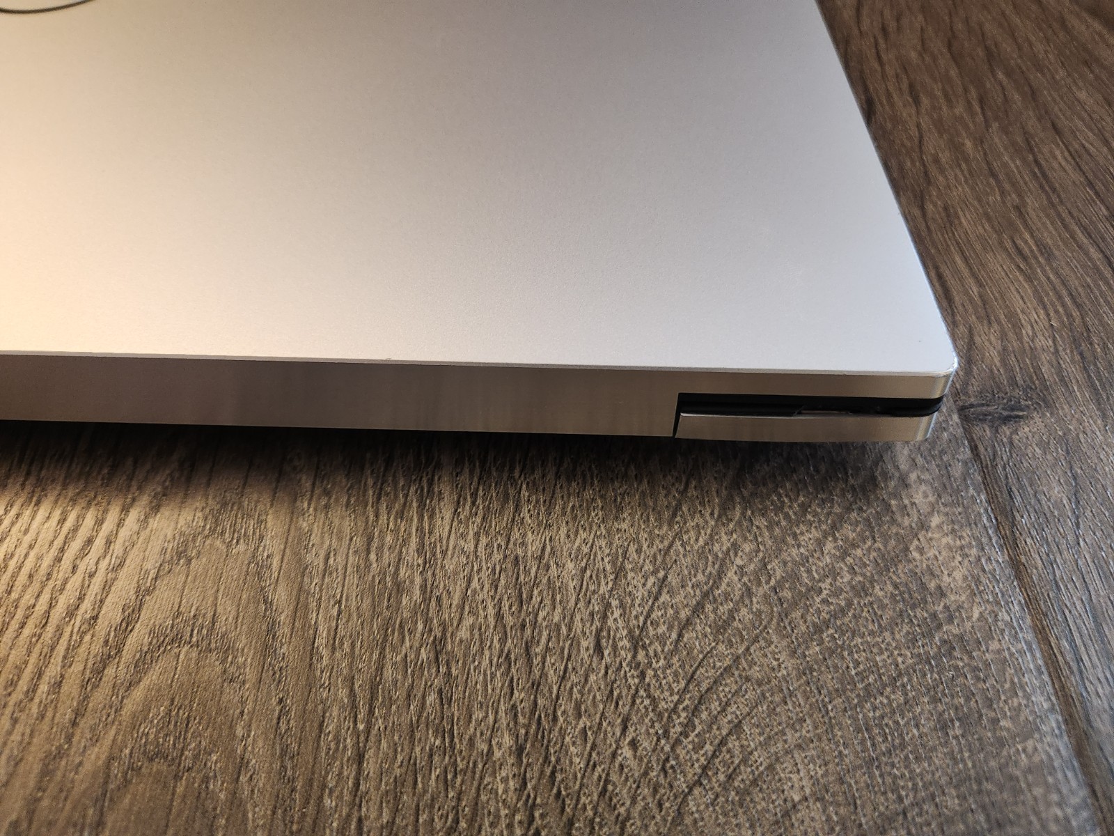 Dell XPS 9700 17 Intel Core i7-10750H 32GB RAM NVidia GeForce 3840 x 2400 Laptop