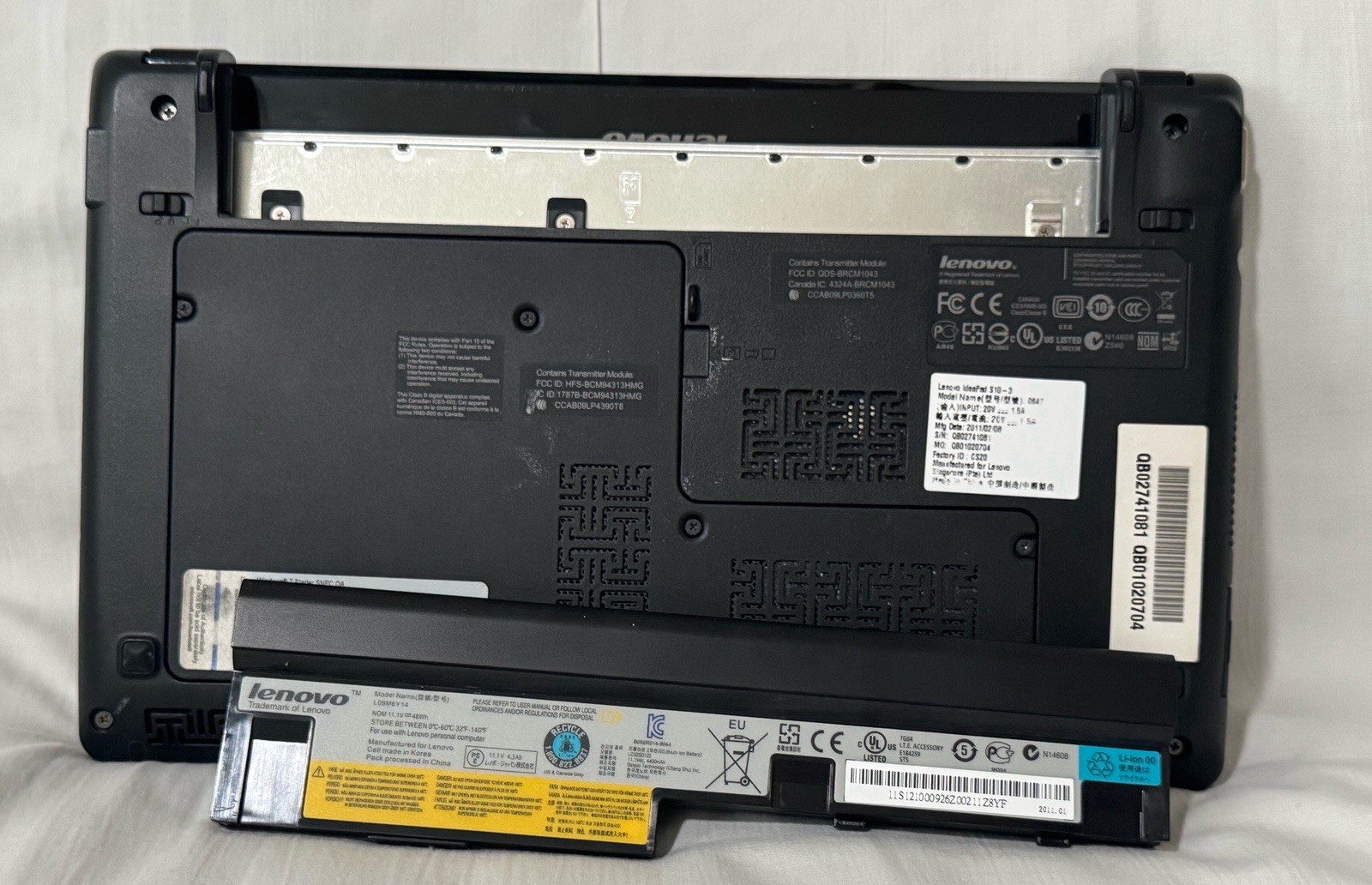 Lenovo IdeaPad S10-3 320GB HDD 14″ Intel Atom N455 1.66 GHz 1 GB Laptop Parts