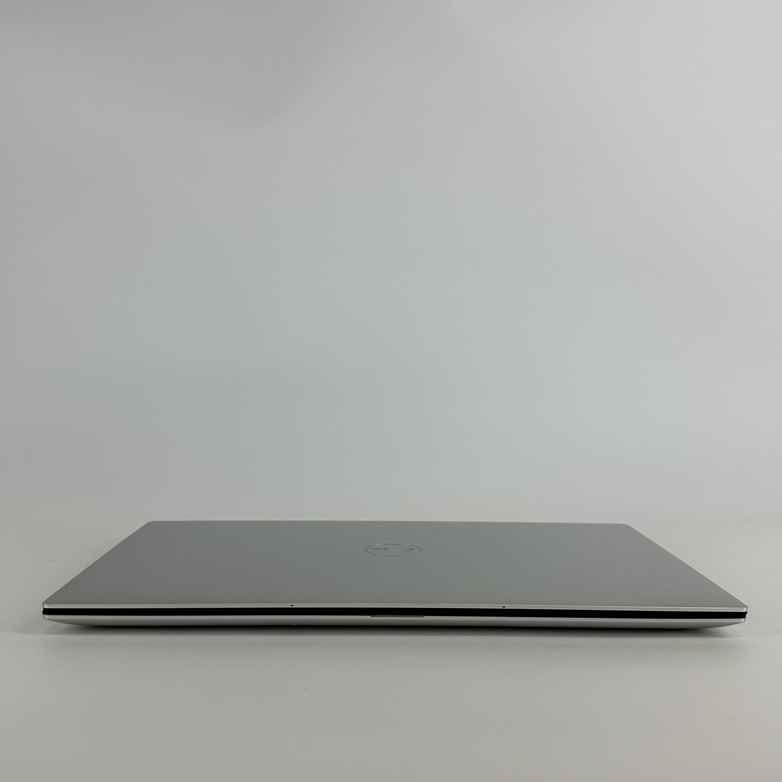 Dell XPS 15 9520 UHD+ TOUCH 2.5 GHz i9-12900HK 32GB 1TB SSD NVIDIA RTX 3050 Ti
